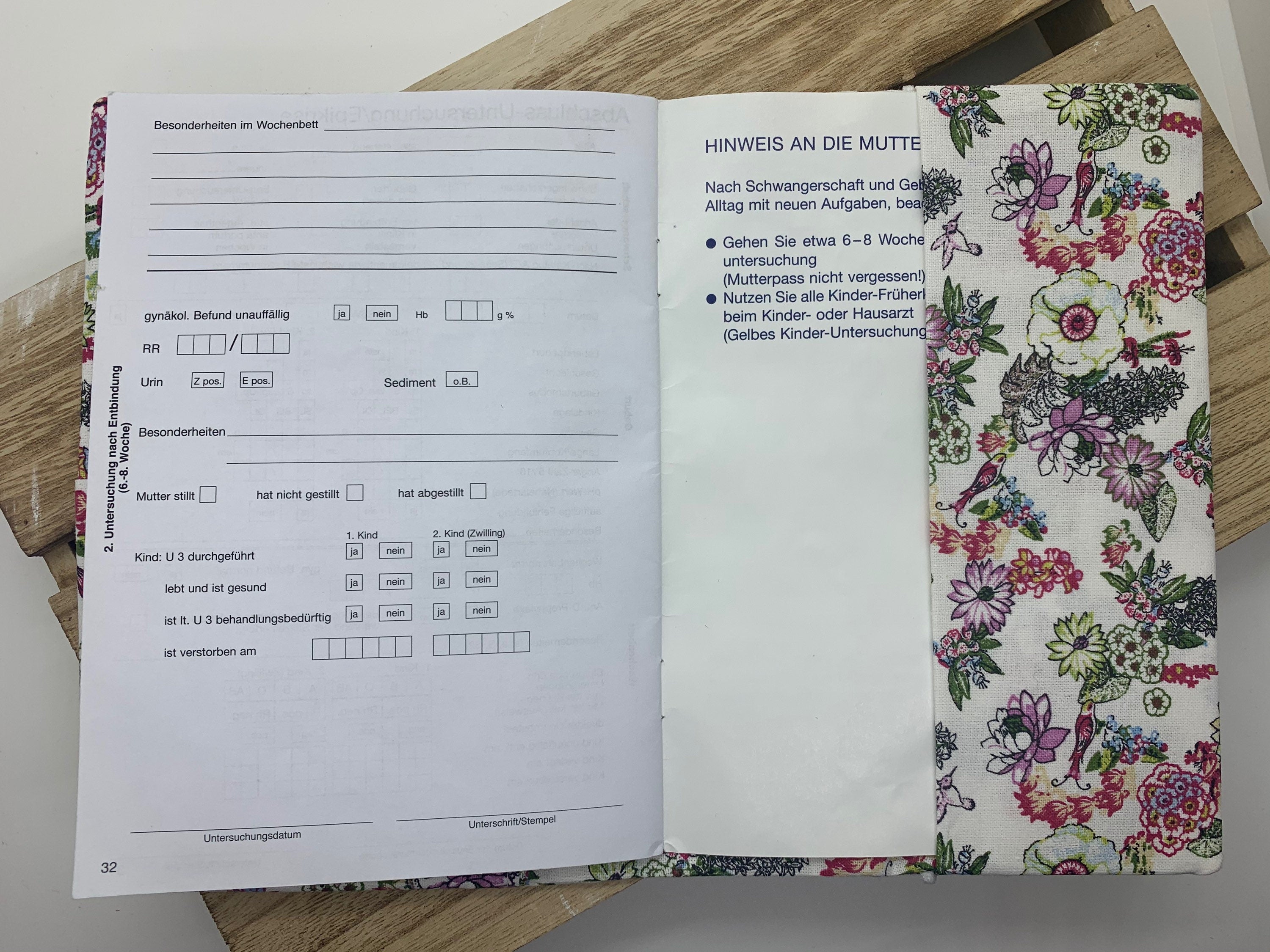 Mutterpasshülle, Schutzhülle Mutterpass, Mutterpass Hülle - Blumenmix