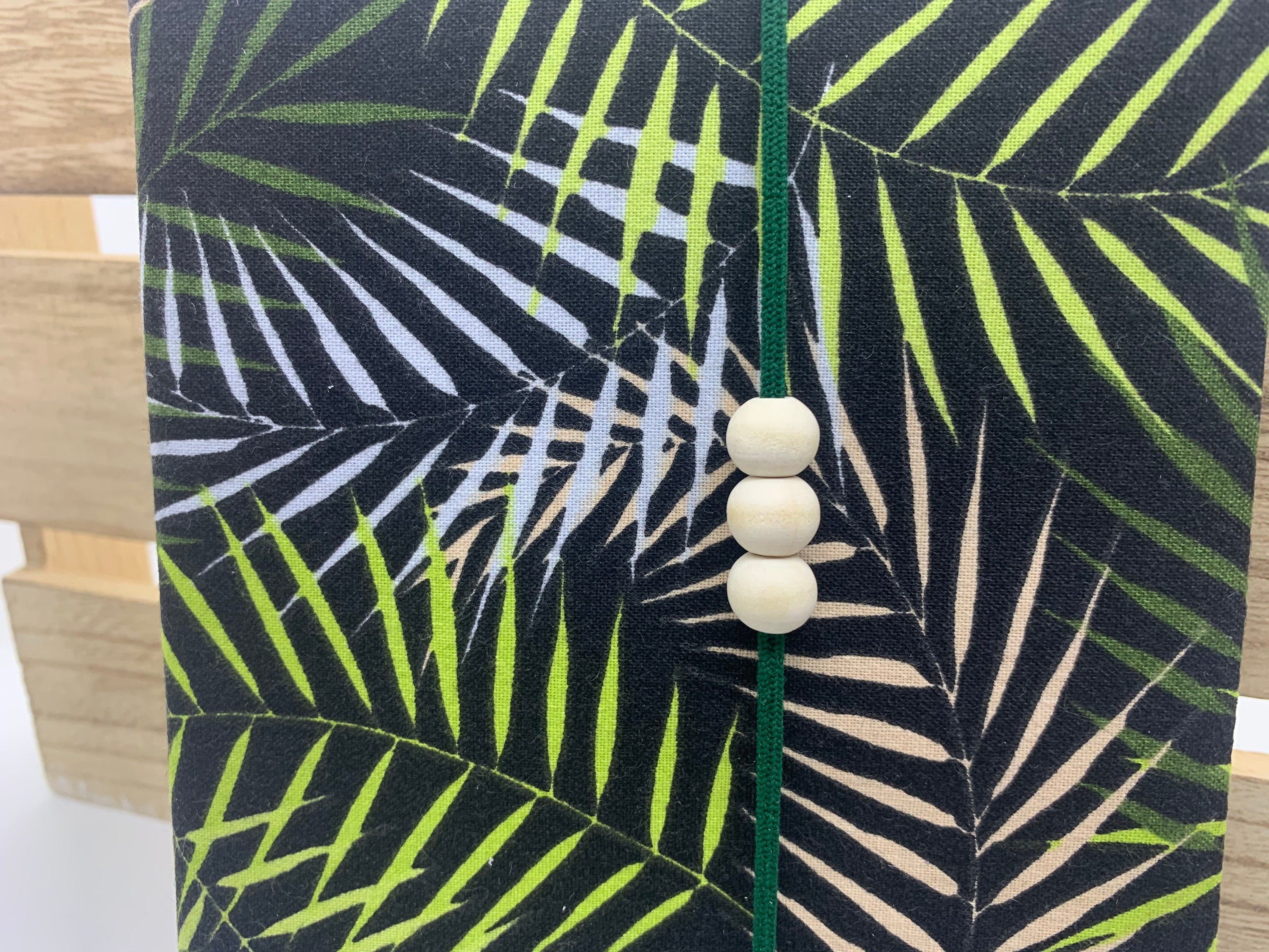 Mutterpasshülle, Schutzhülle Mutterpass, Mutterpass Hülle - Blätter dunkel