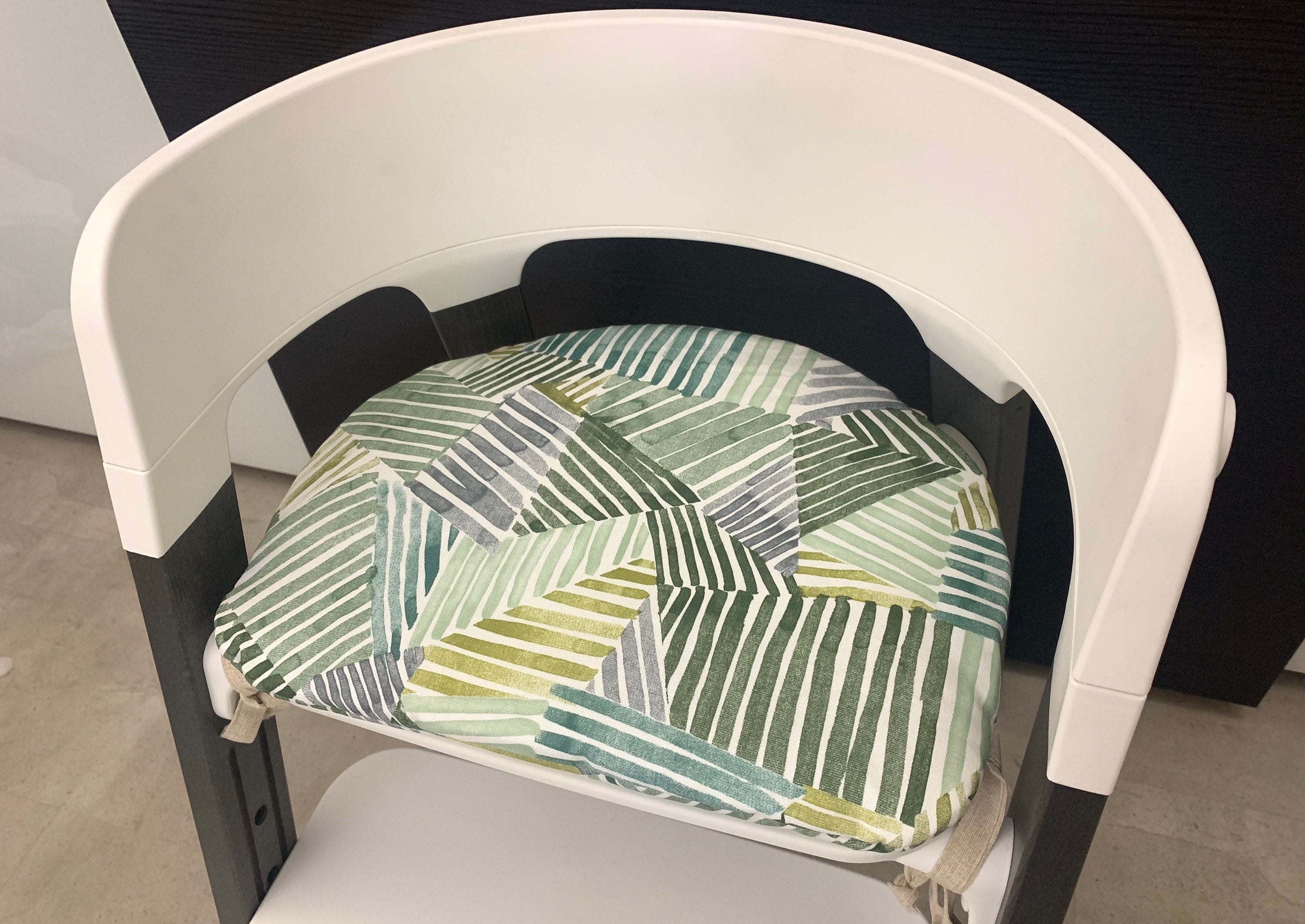 Abwaschbares Sitzkissen Kissenset für Stokke Steps Hochstuhl - Linien