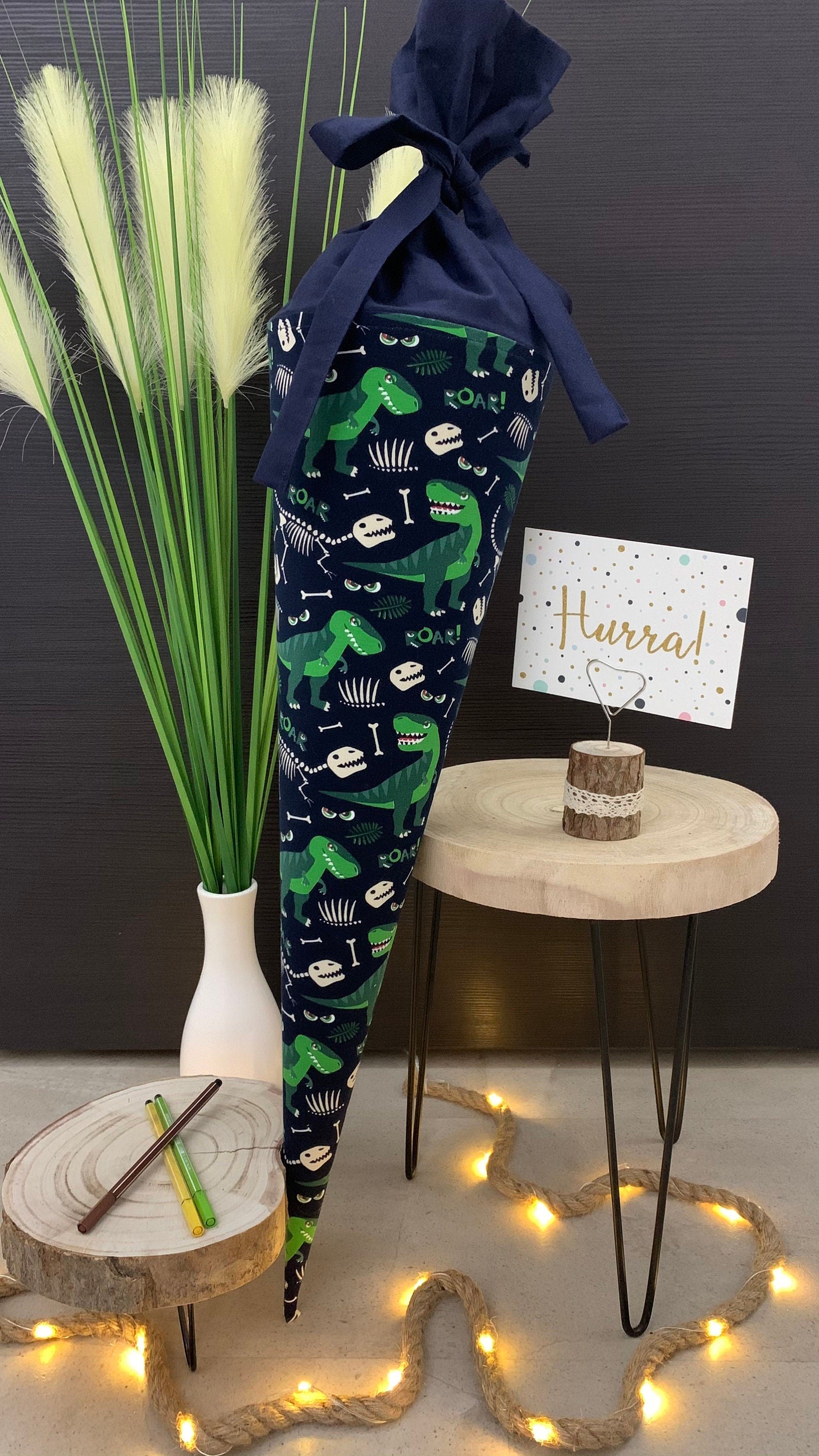 85cm Schultüte Zuckertüte Einschulung Handmade / Dinosaurier Knochen