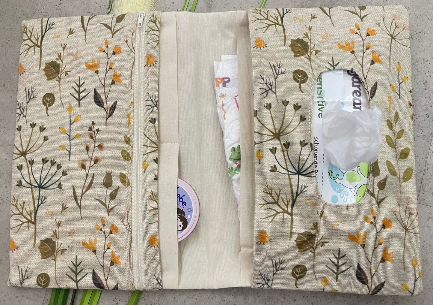 Windeltasche für Unterwegs Baby - Loneta Natur Blumen
