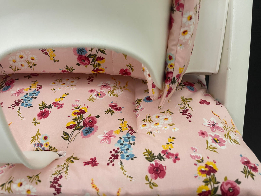 Abwaschbares Tripp Trapp Kissenset für Stokke Hochstuhl - Blüten rosa
