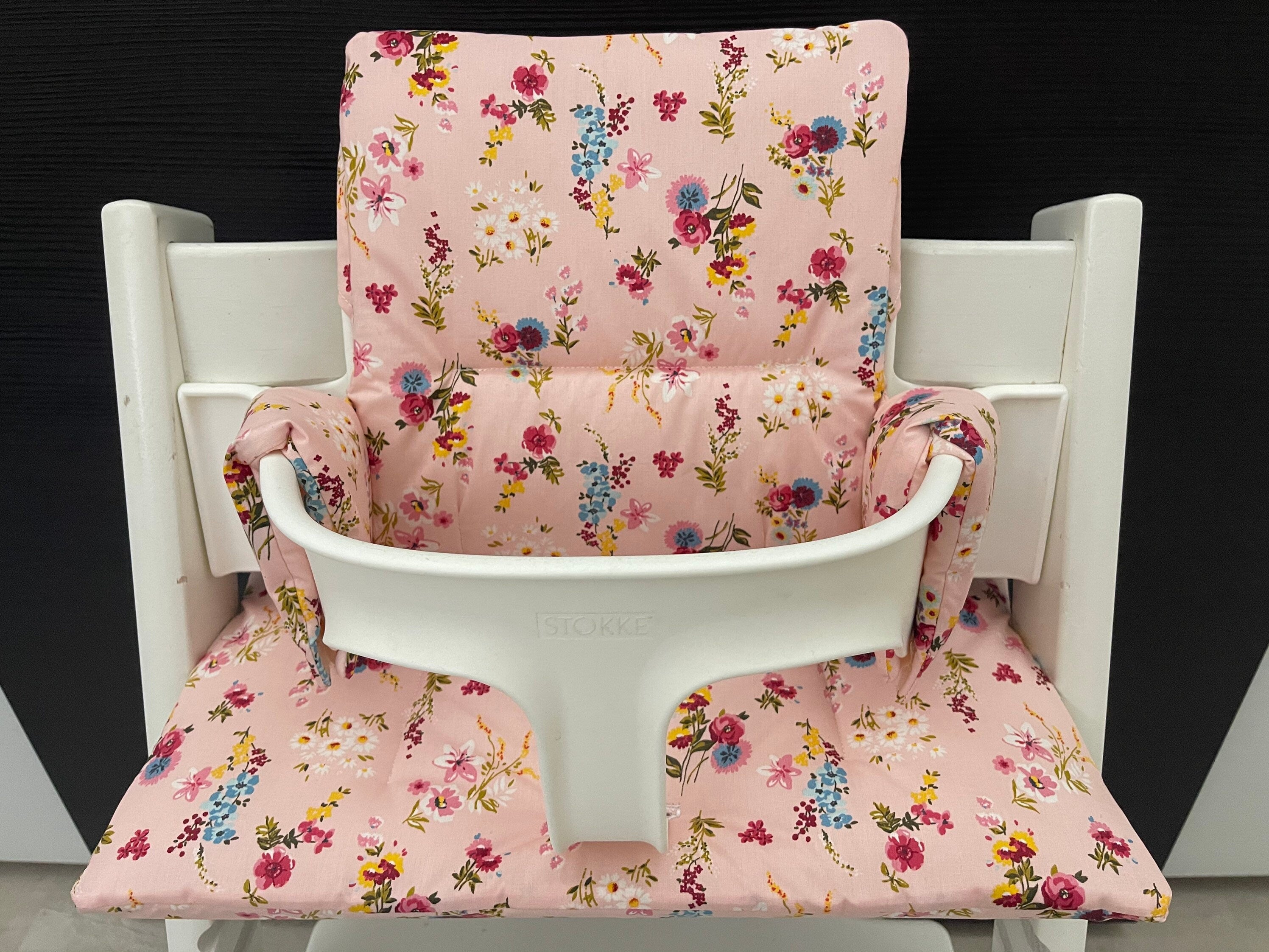 Abwaschbares Tripp Trapp Kissenset für Stokke Hochstuhl - Blüten rosa