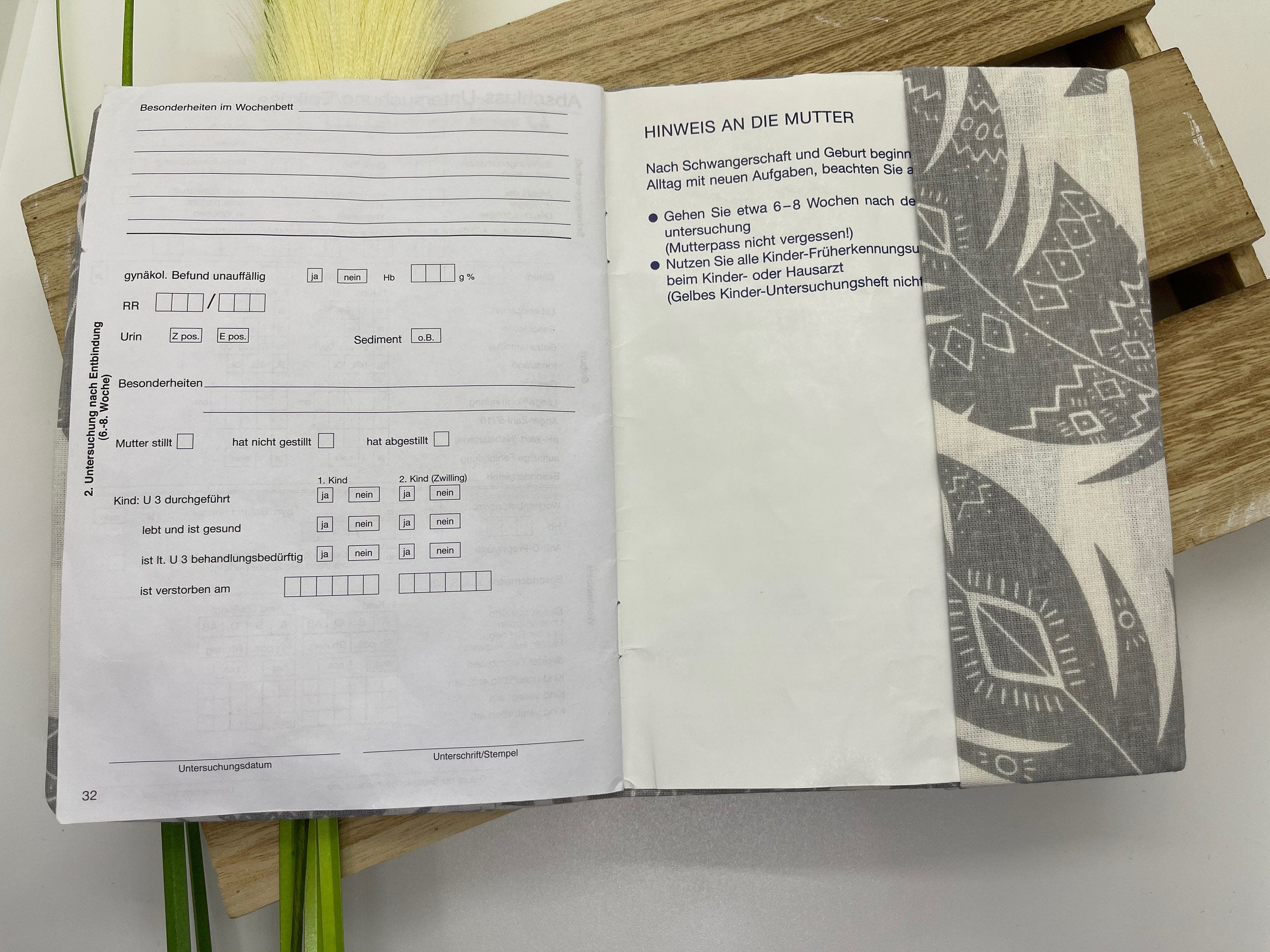 Mutterpasshülle, Schutzhülle Mutterpass, Mutterpass Hülle - Feder