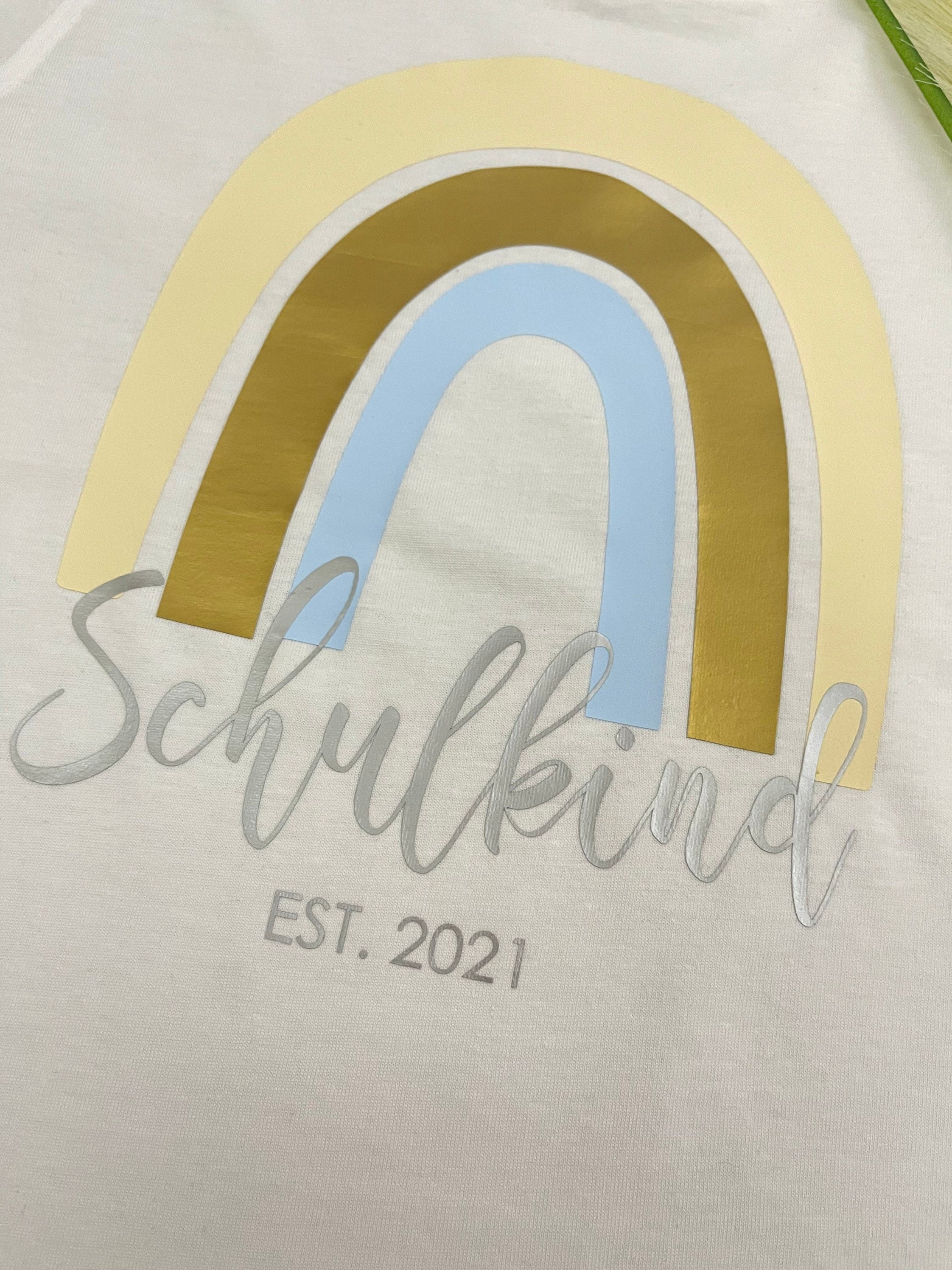 Schulkind T-Shirt Regenbogen Einschulung Geschenk