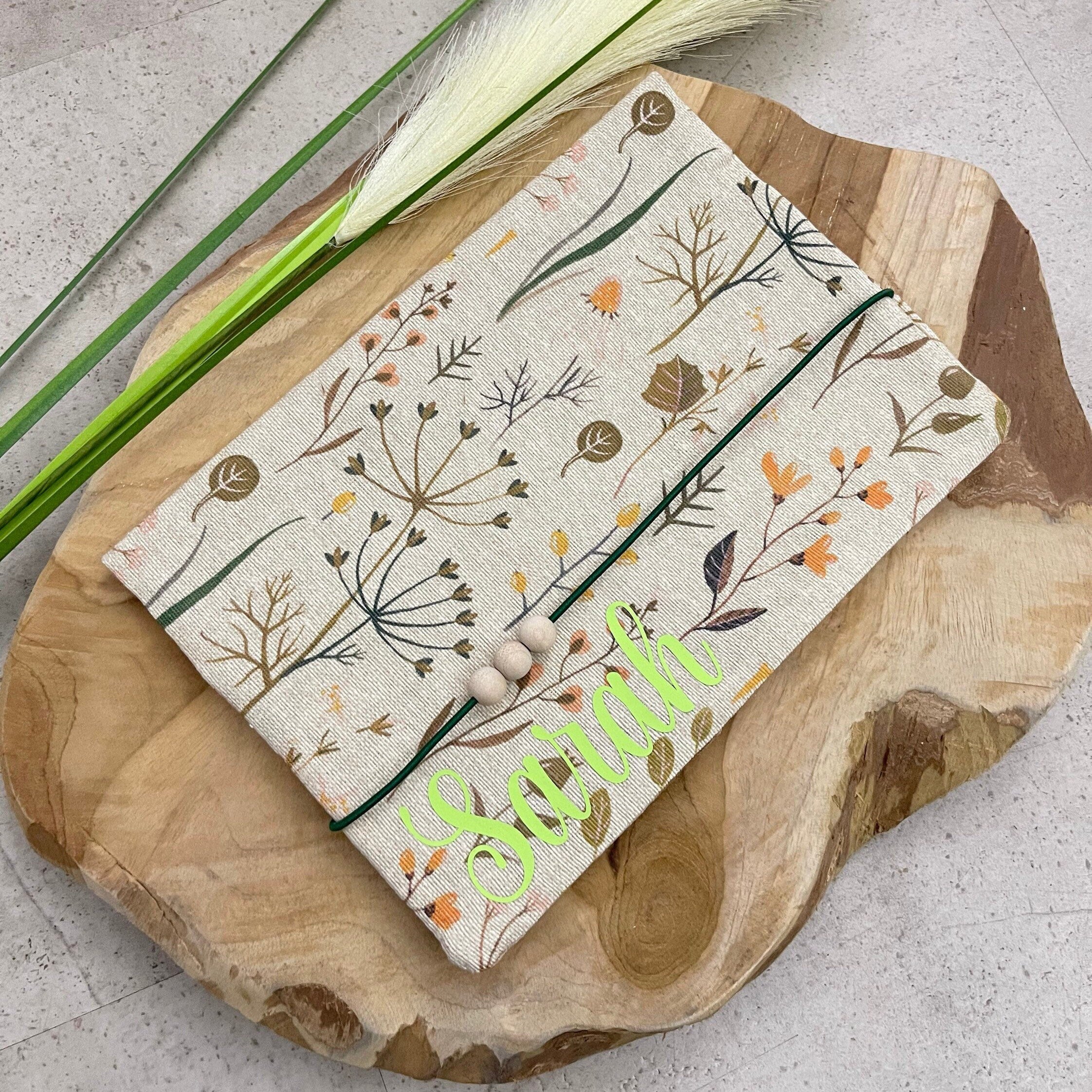 U-Heft personalisiert Untersuchungsheft Hülle Schutz - Loneta Natur Blumen