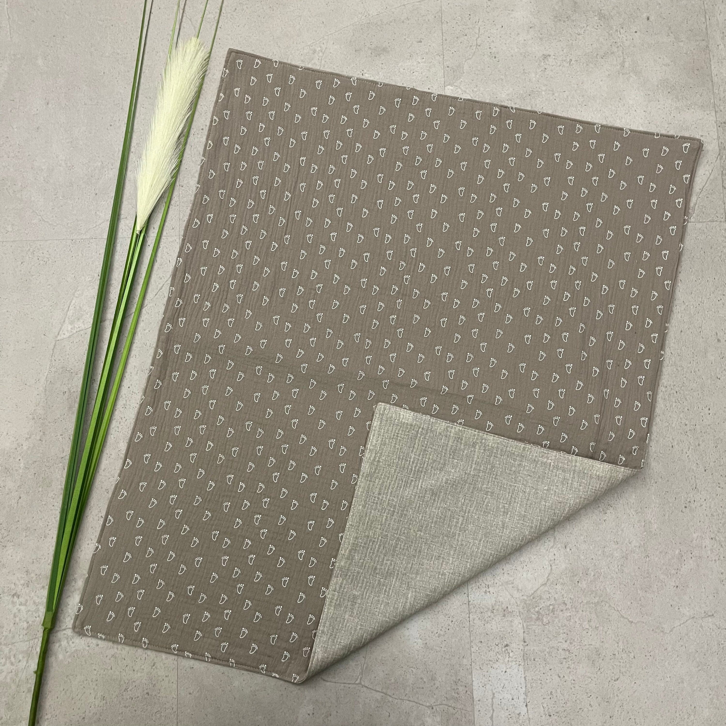 Wickelunterlage für unterwegs, to go, waschbar, nässeschutz - Baby foot