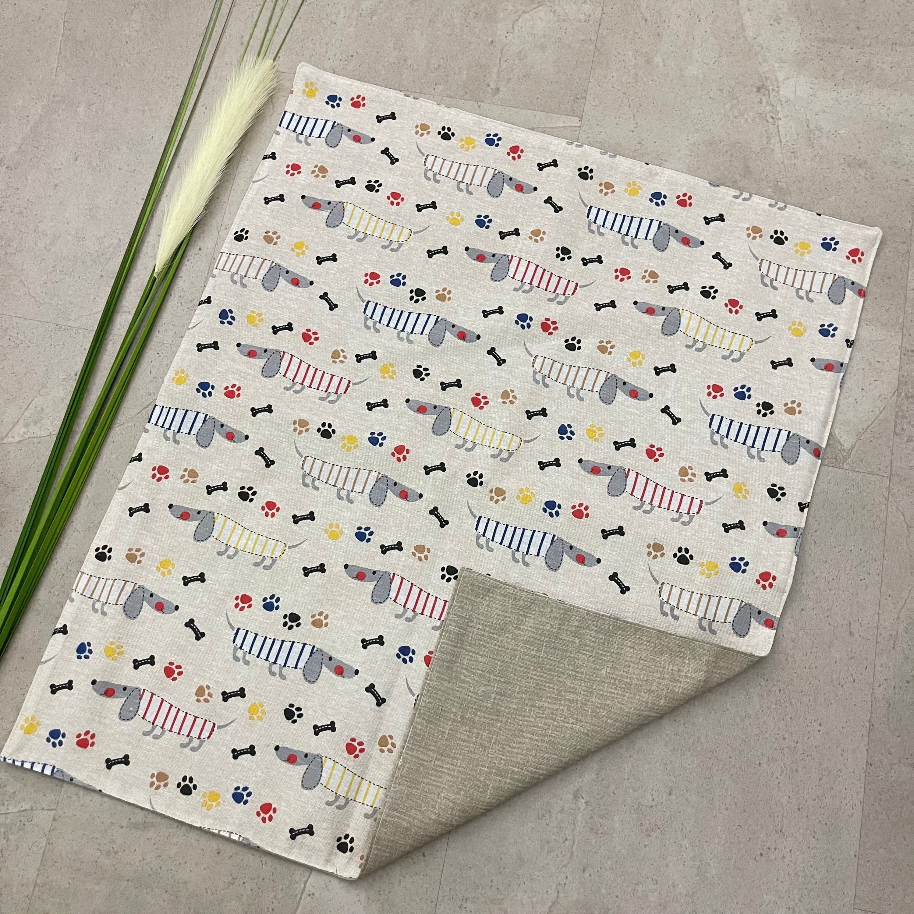 Wickelunterlage für unterwegs, to go, waschbar, nässeschutz - Loneta Hunde