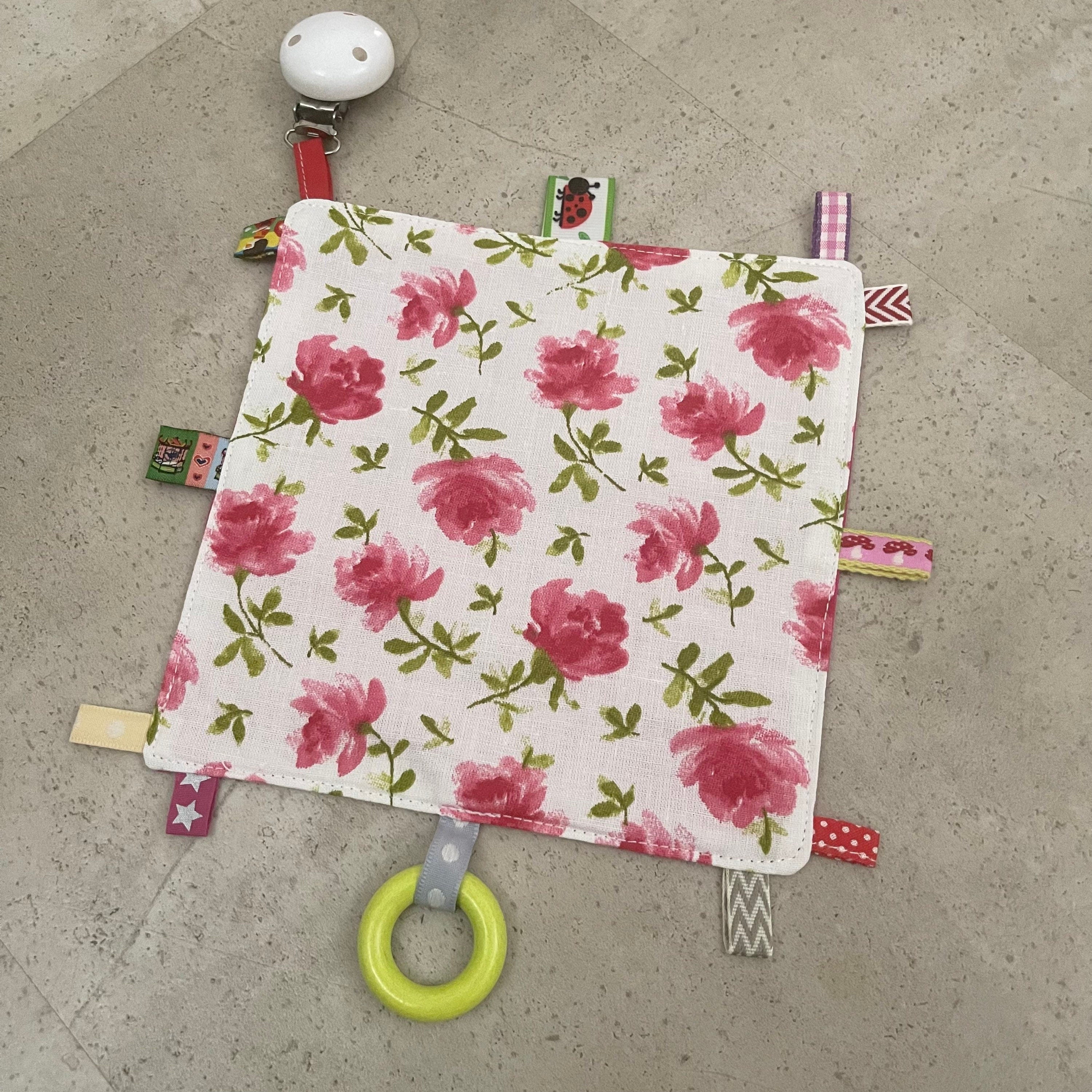 Knisterkissen Knistertuch Baby, Clip und Greifling - Rosen