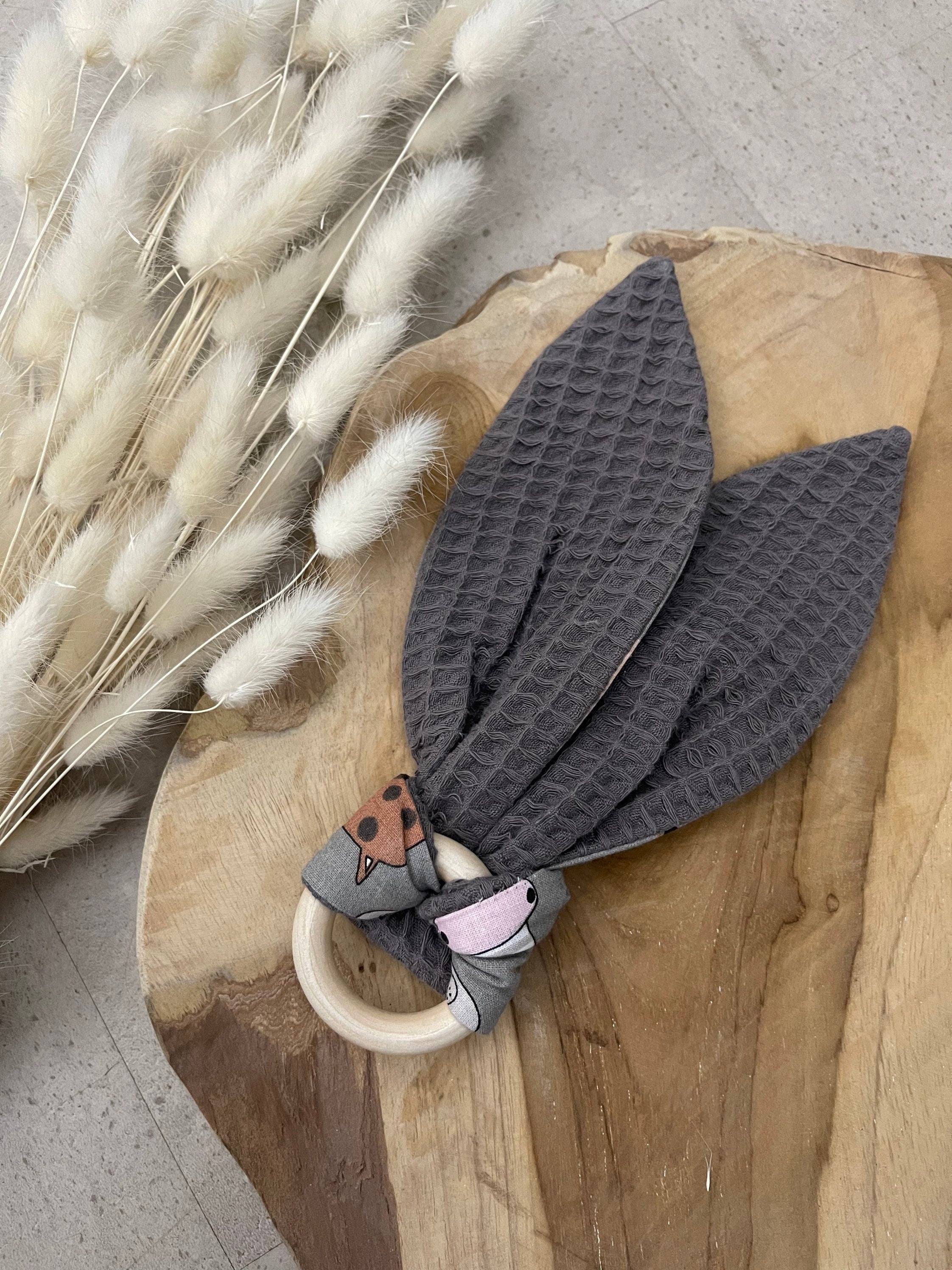 Beißring Hasenohren Greifling Zahnungsspielzeug Holzring | Tiere