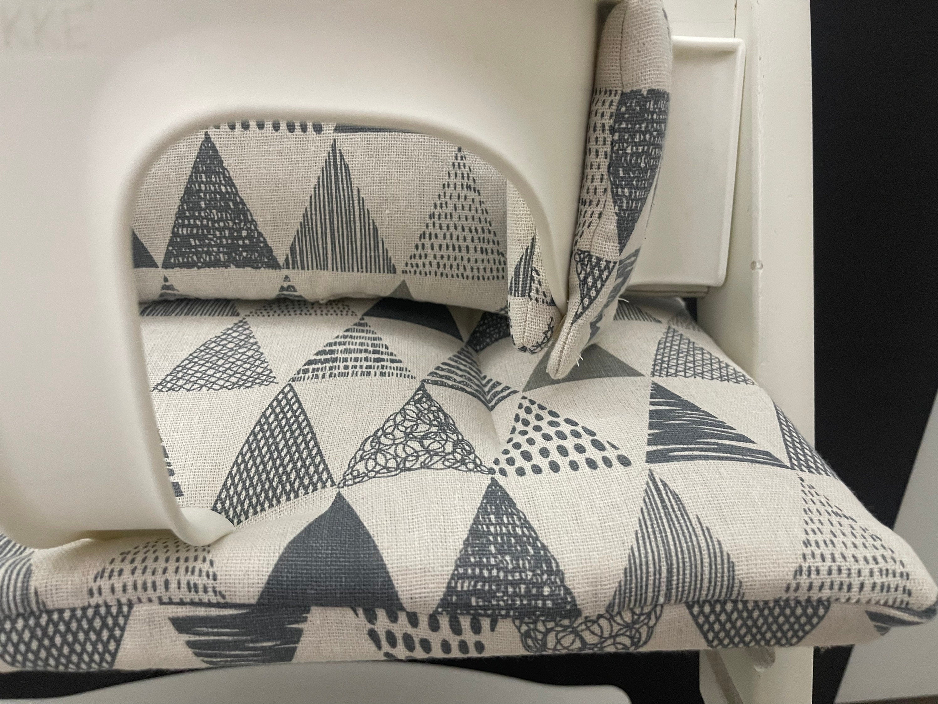 Tripp Trapp Sitzkissen Kissenset für Stokke Hochstuhl - Loneta Dreieck Hellgrau