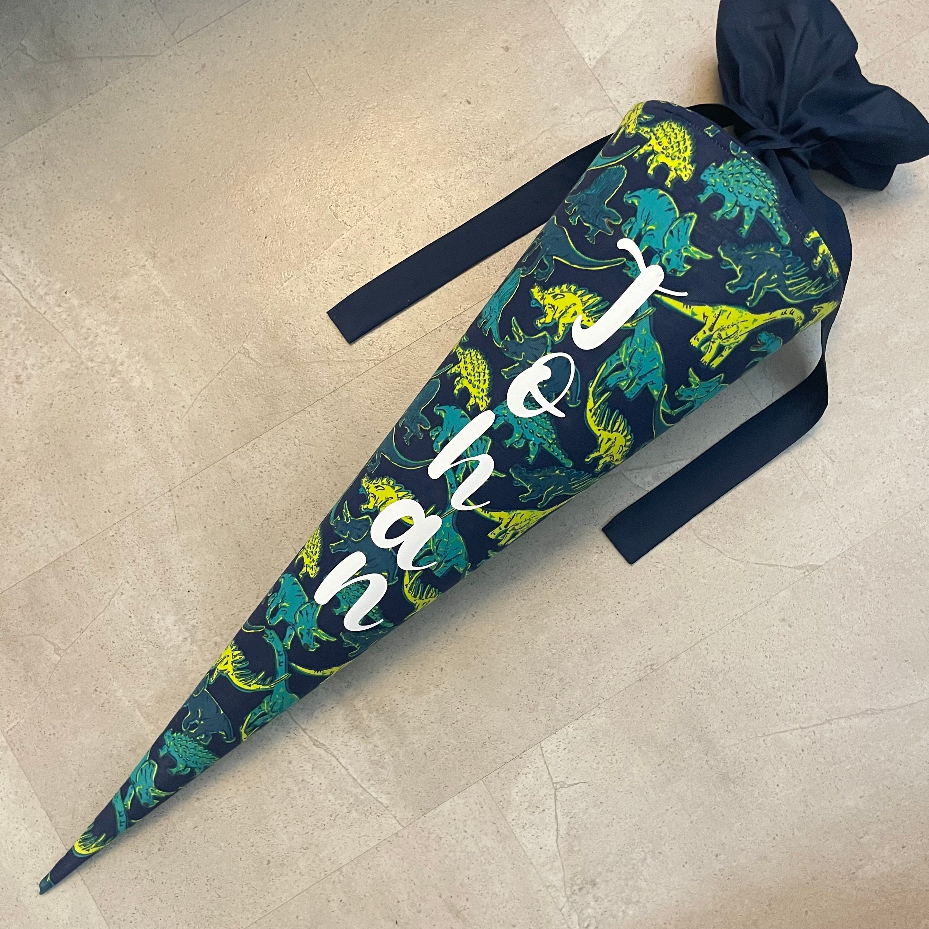 Schultüte Zuckertüte Einschulung Groß 70cm Handmade / Dinosaurier mit senkrechter Personalisierung