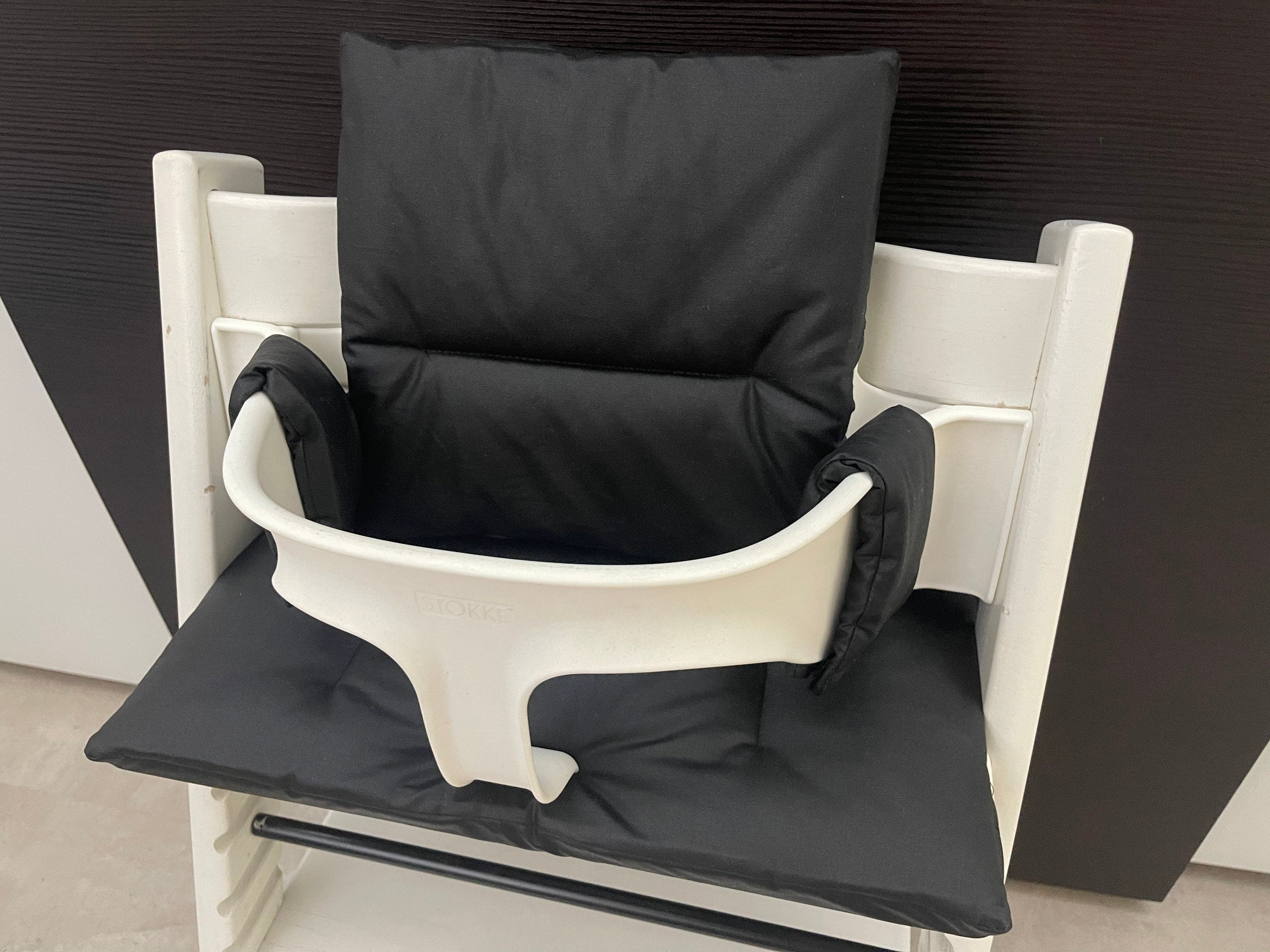 Abwaschbares Tripp Trapp Kissenset für Stokke Hochstuhl - Uni Schwarz