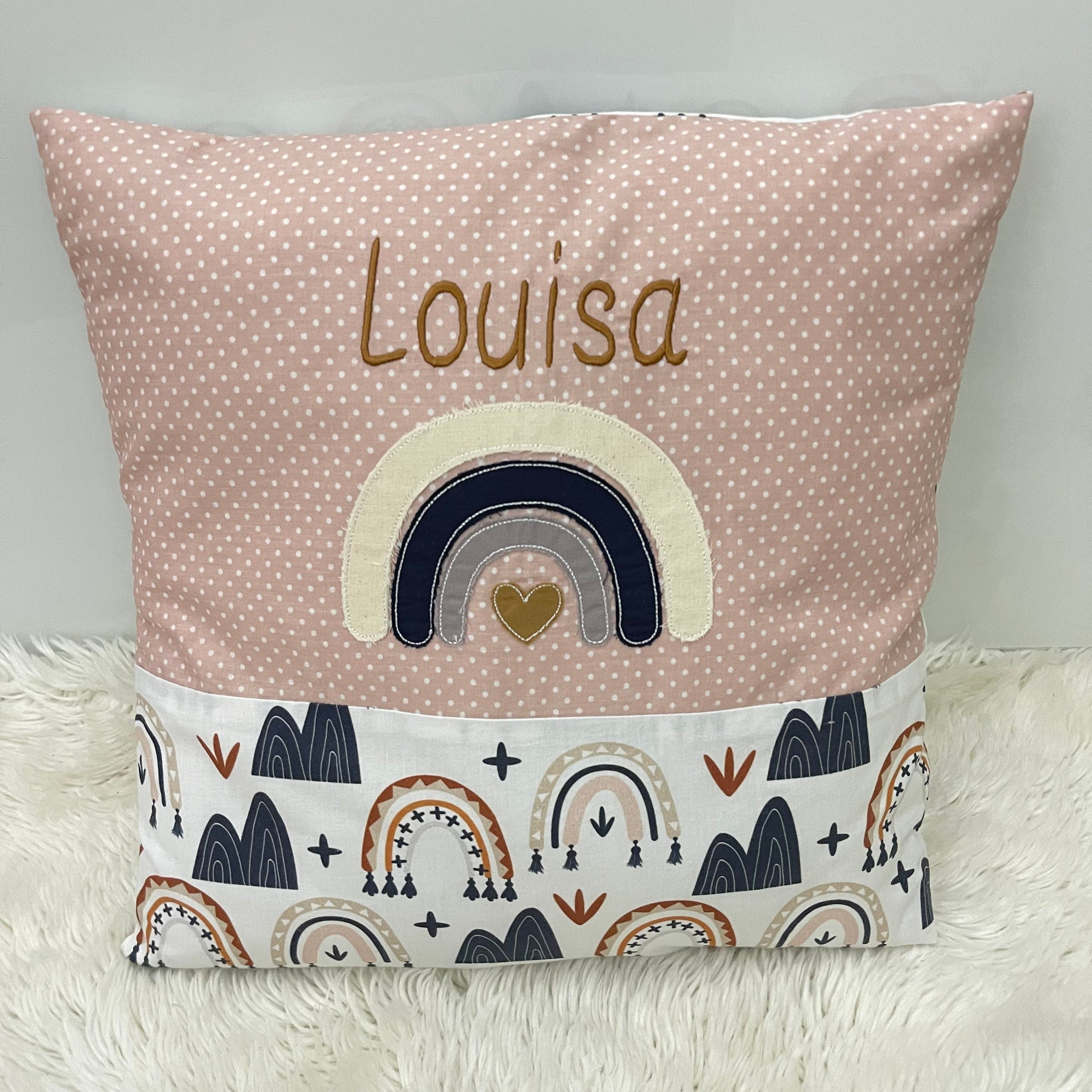 Namenskissen, Kuschelkissen, Personalisierung gestickt | Regenbogen Boho