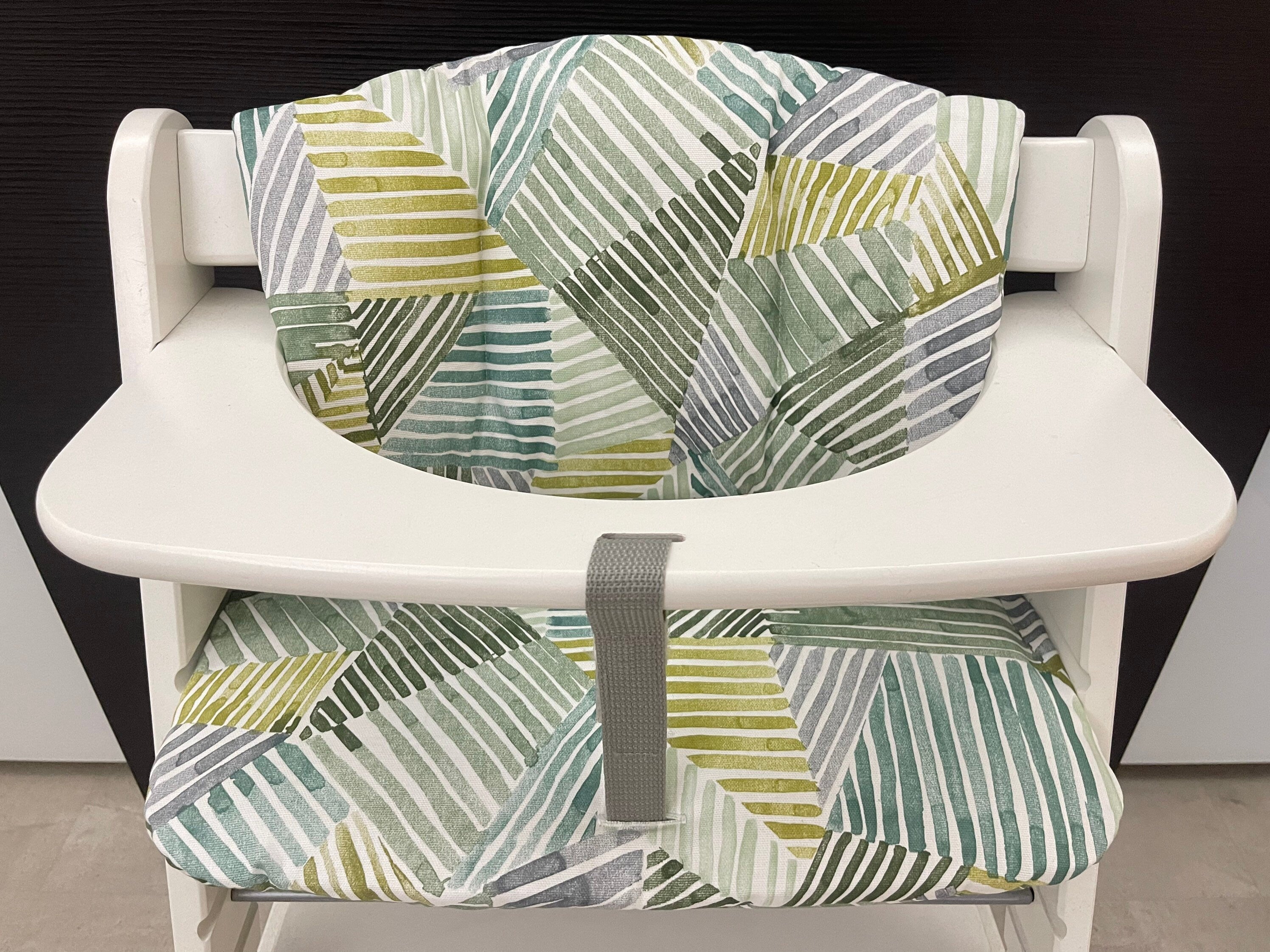 Abwaschbares Sitzkissen Kissenset für Hauck Alpha, Tray, Beta Hochstuhl - Abstrakt Linien