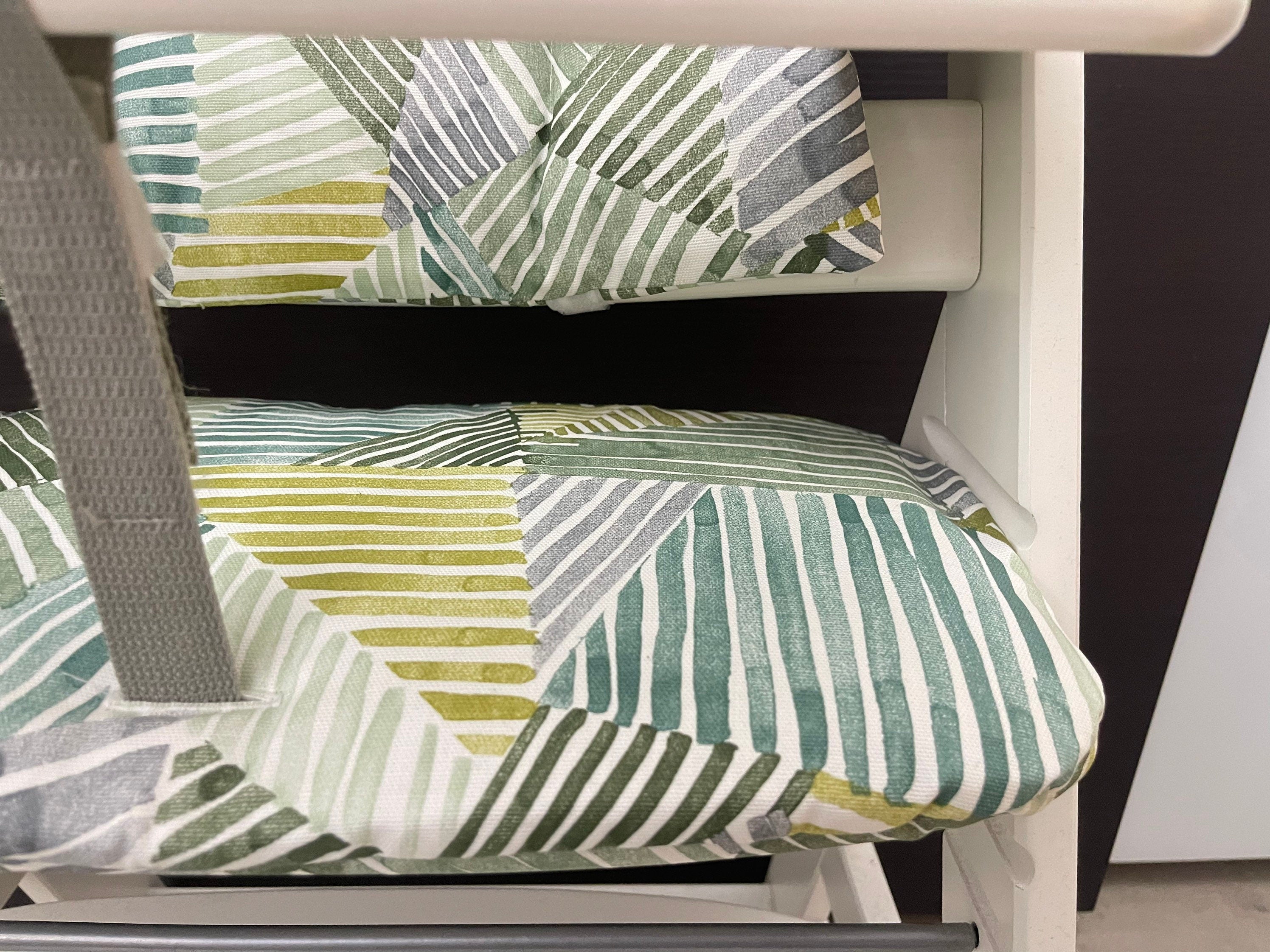 Abwaschbares Sitzkissen Kissenset für Hauck Alpha, Tray, Beta Hochstuhl - Abstrakt Linien