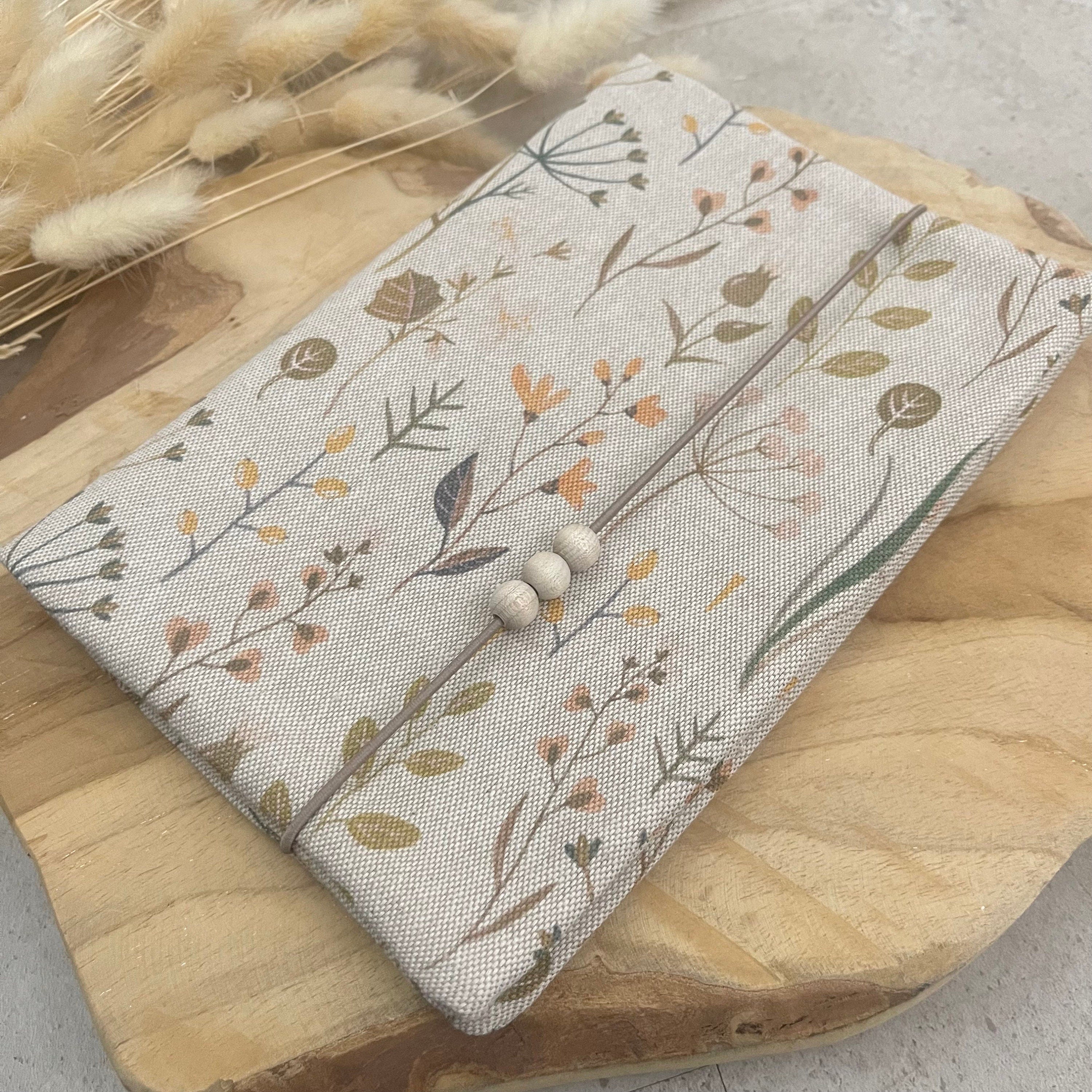 U-Heft personalisiert Untersuchungsheft Hülle Schutz - Loneta Natur Blumen