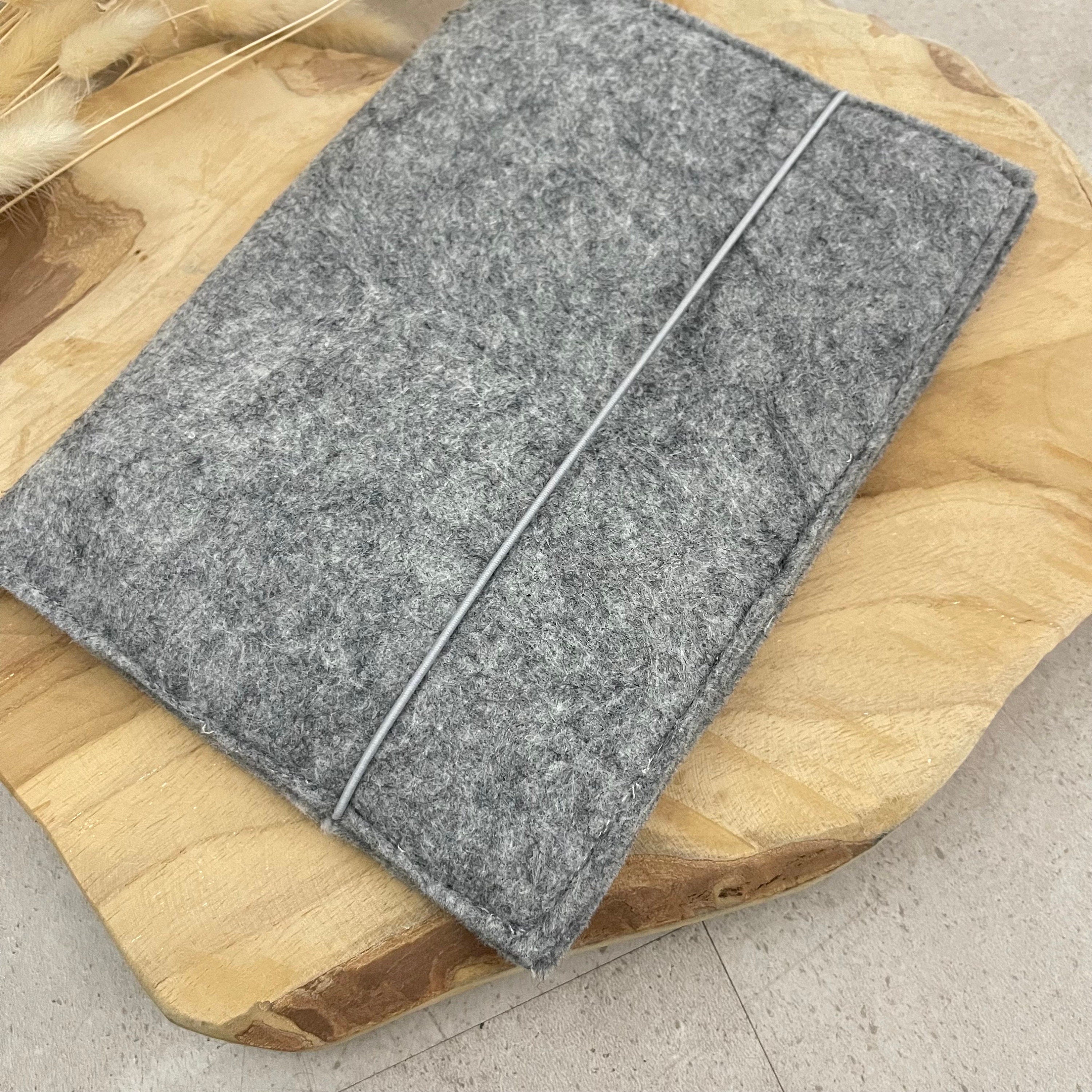 U-Heft Filz personalisiert Untersuchungsheft Hülle Schutz - Uni Grau