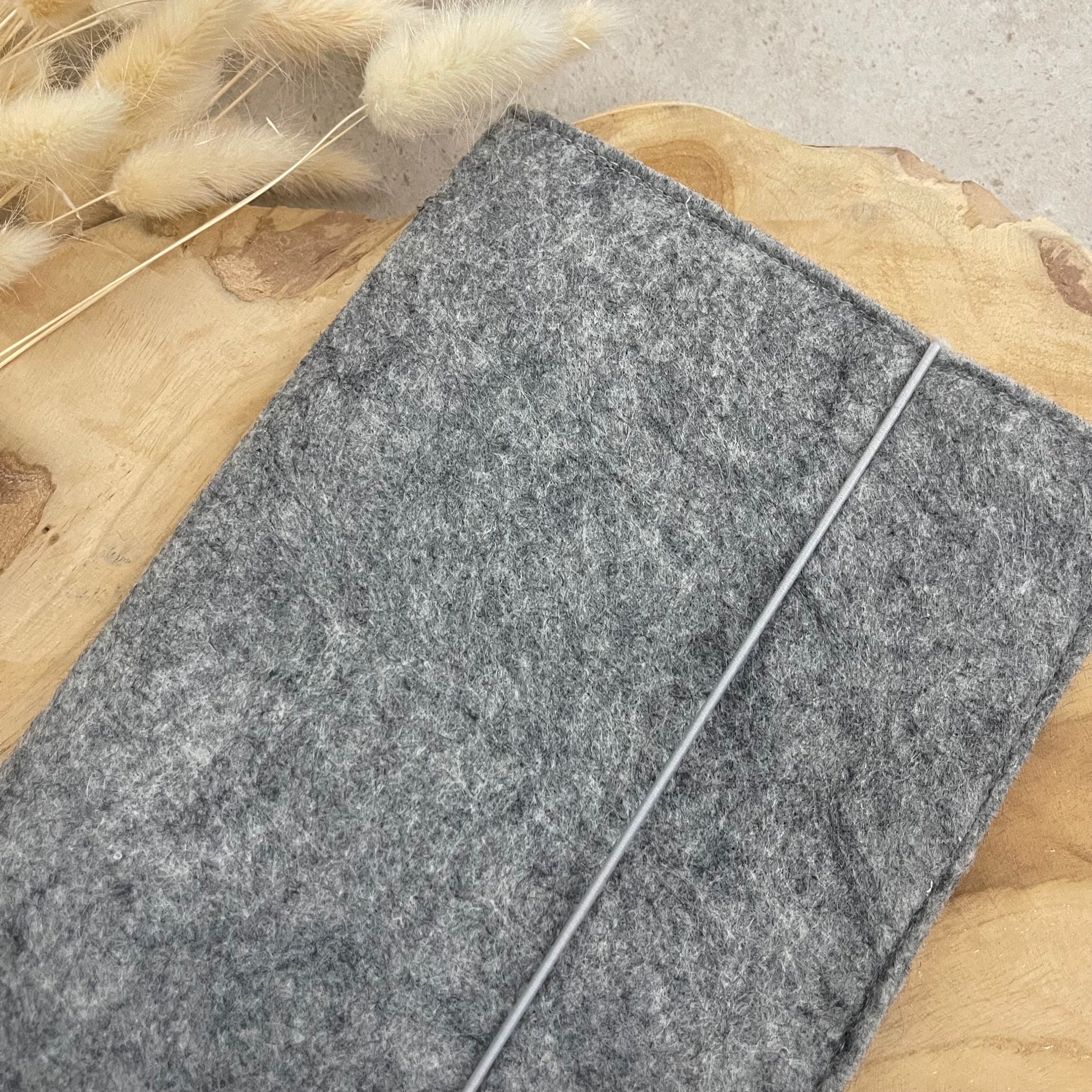 U-Heft Filz personalisiert Untersuchungsheft Hülle Schutz - Uni Grau