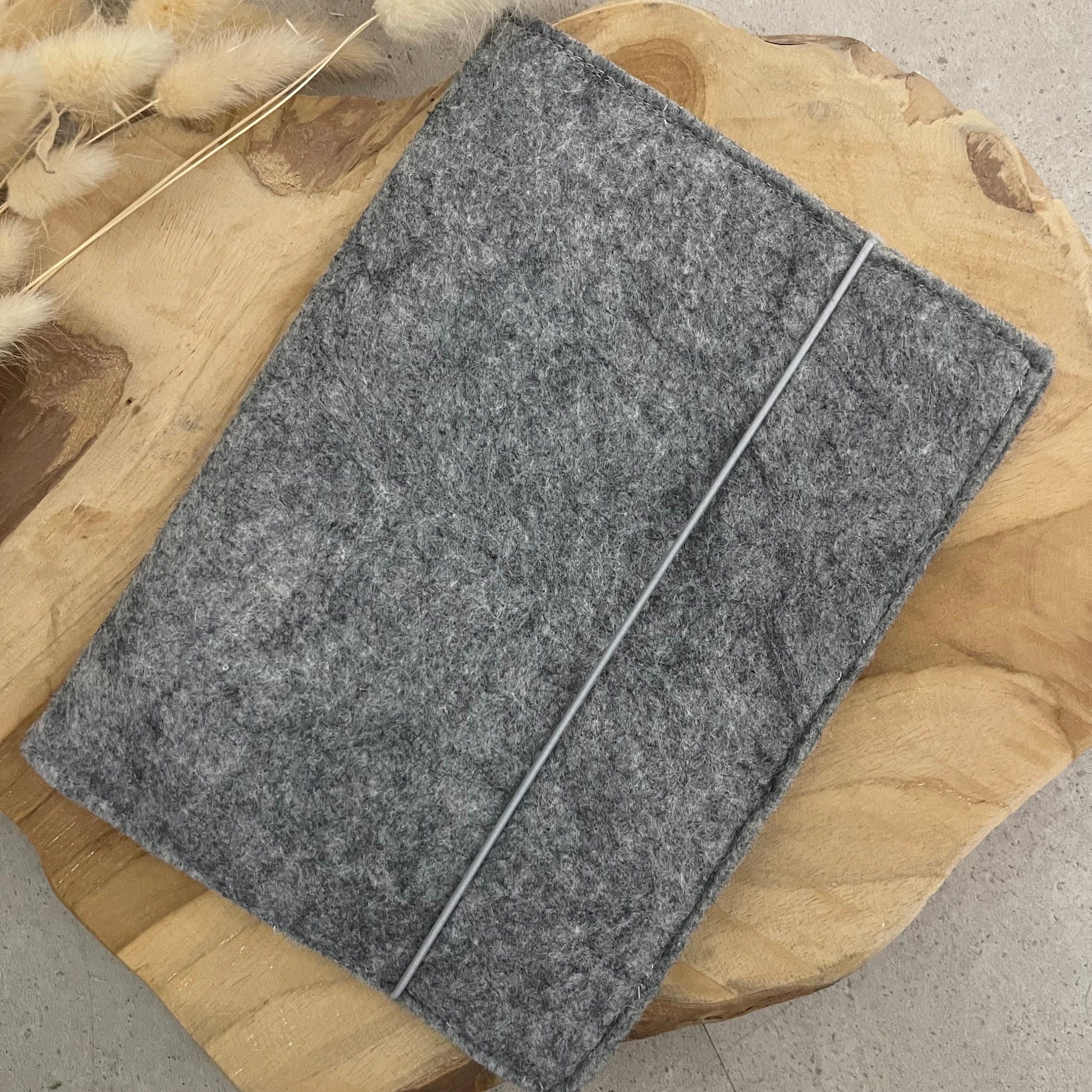 U-Heft Filz personalisiert Untersuchungsheft Hülle Schutz - Uni Grau