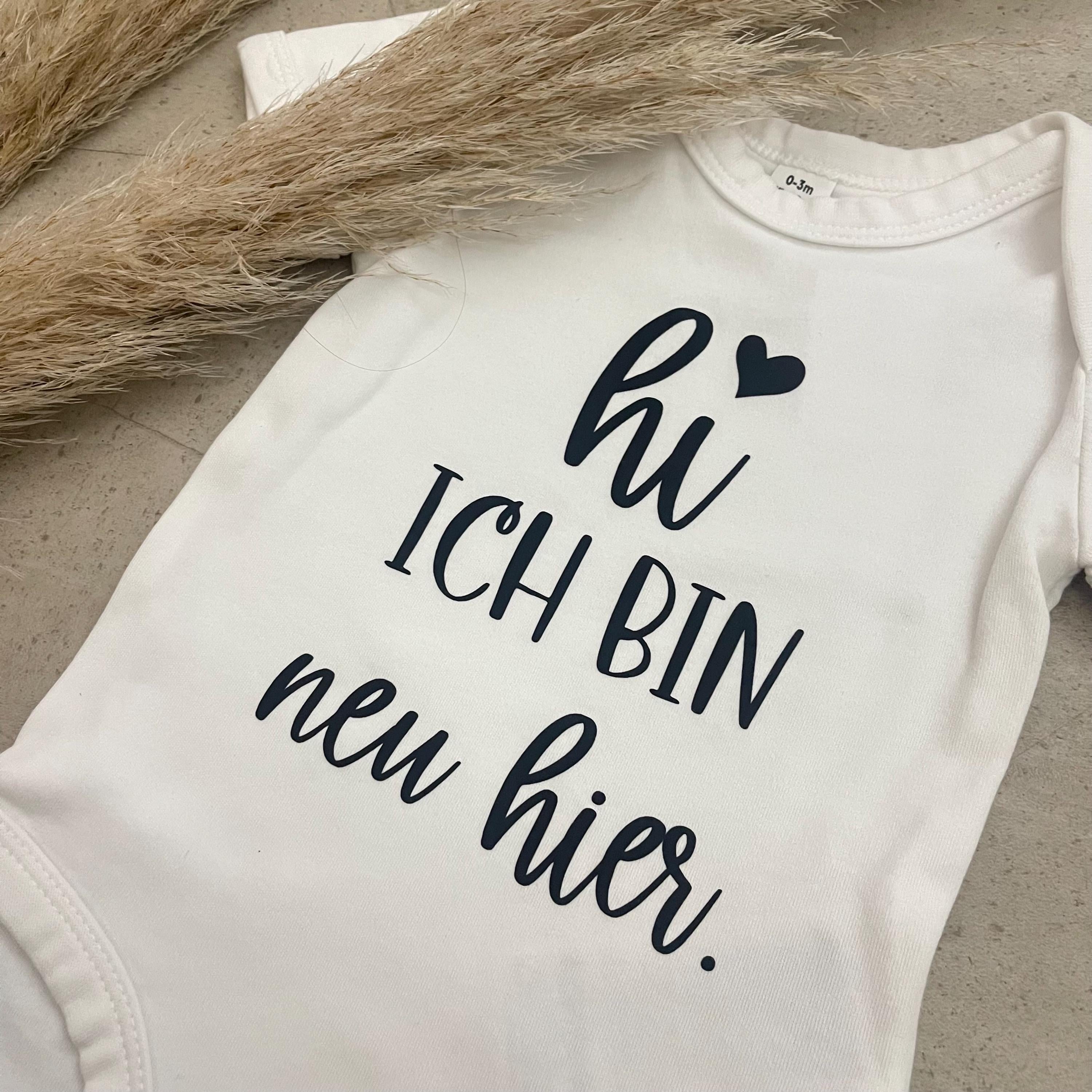 Babybody kurzarm - Ich bin neu hier! | Schwangerschaft | Baby | Geburt | Babygeschenk | Geburtsgeschenk | Newborn
