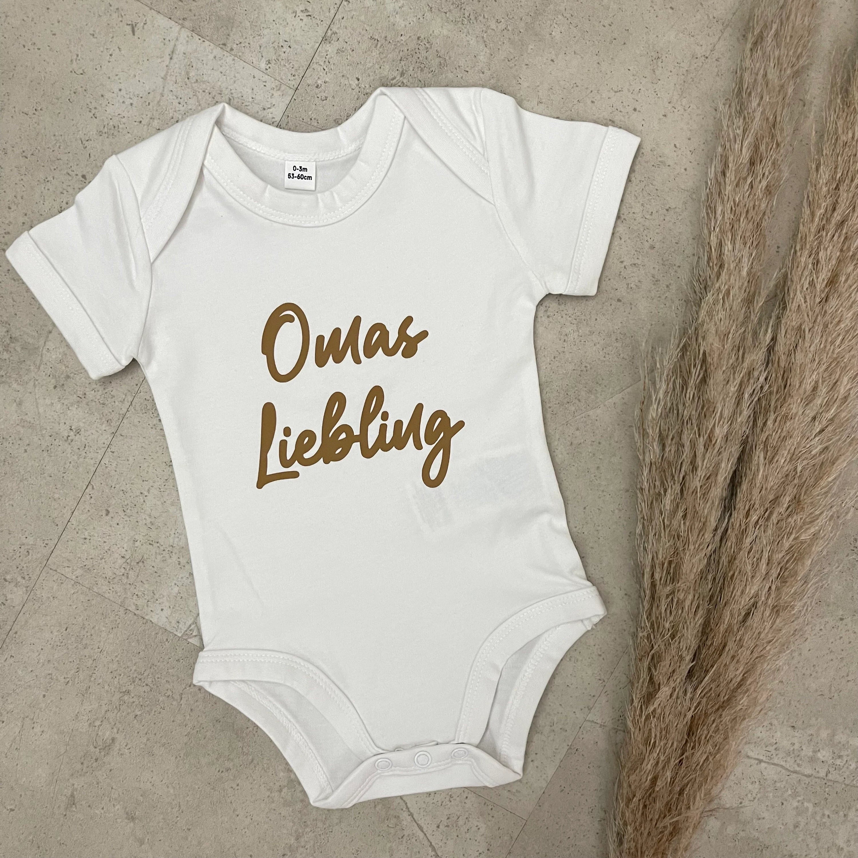 Babybody kurzarm - Omas Liebling | Schwangerschaft | Baby | Geburt | Babygeschenk | Geburtsgeschenk | Newborn