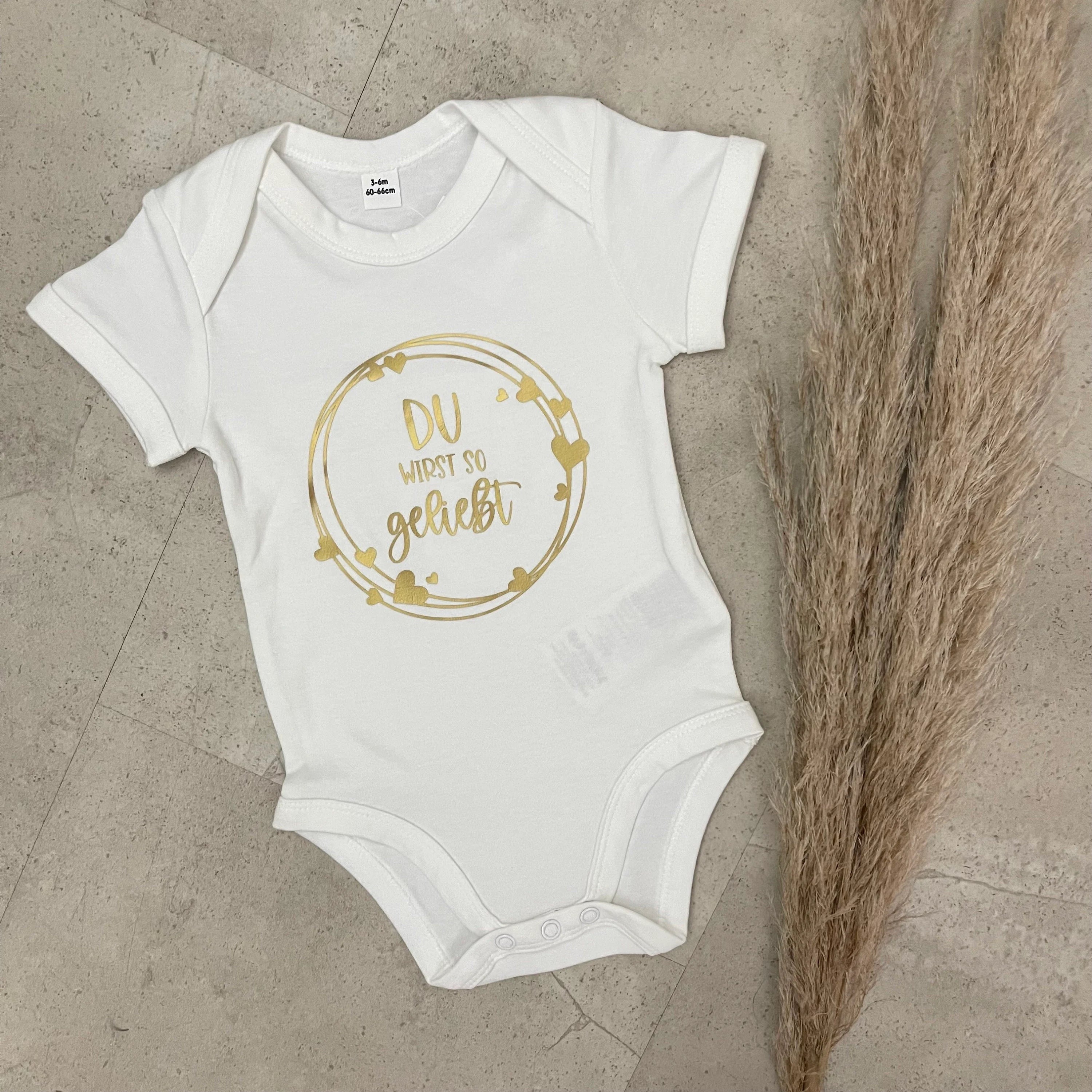 Babybody kurzarm - Du wirst so geliebt | Schwangerschaft | Baby | Geburt | Babygeschenk | Geburtsgeschenk | Newborn
