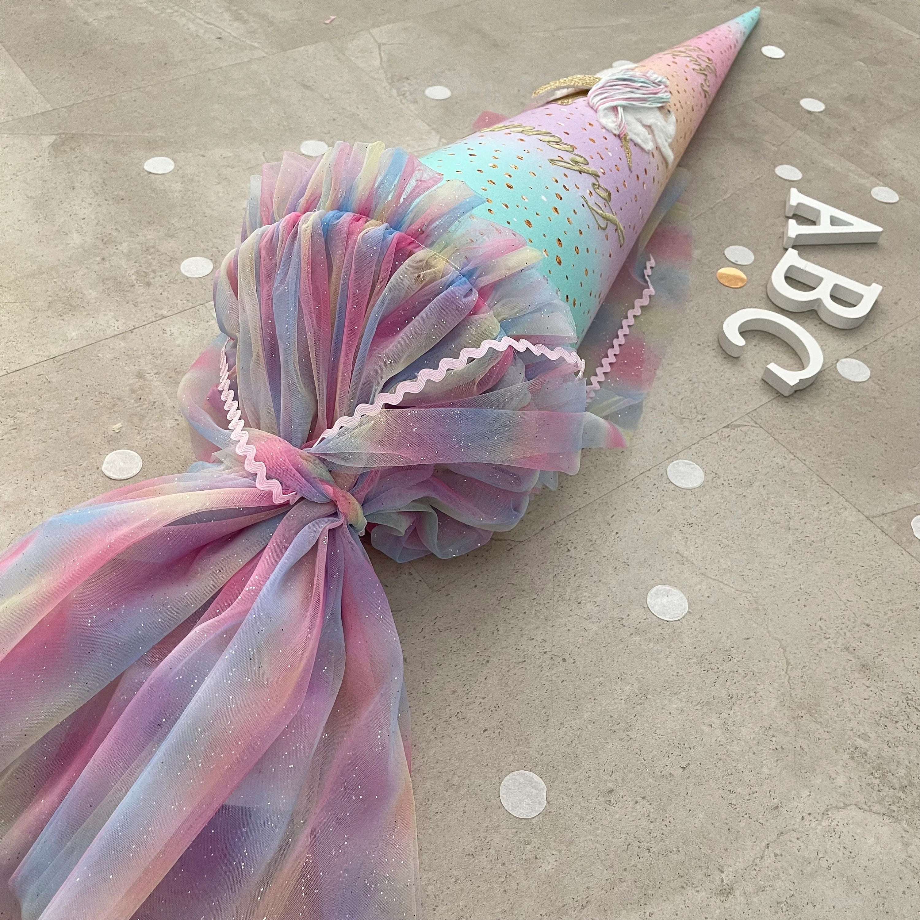 70cm Schultüte Stoff Zuckertüte Einschulung Handmade - Steigendes Einhorn mit Tüll Verschluss