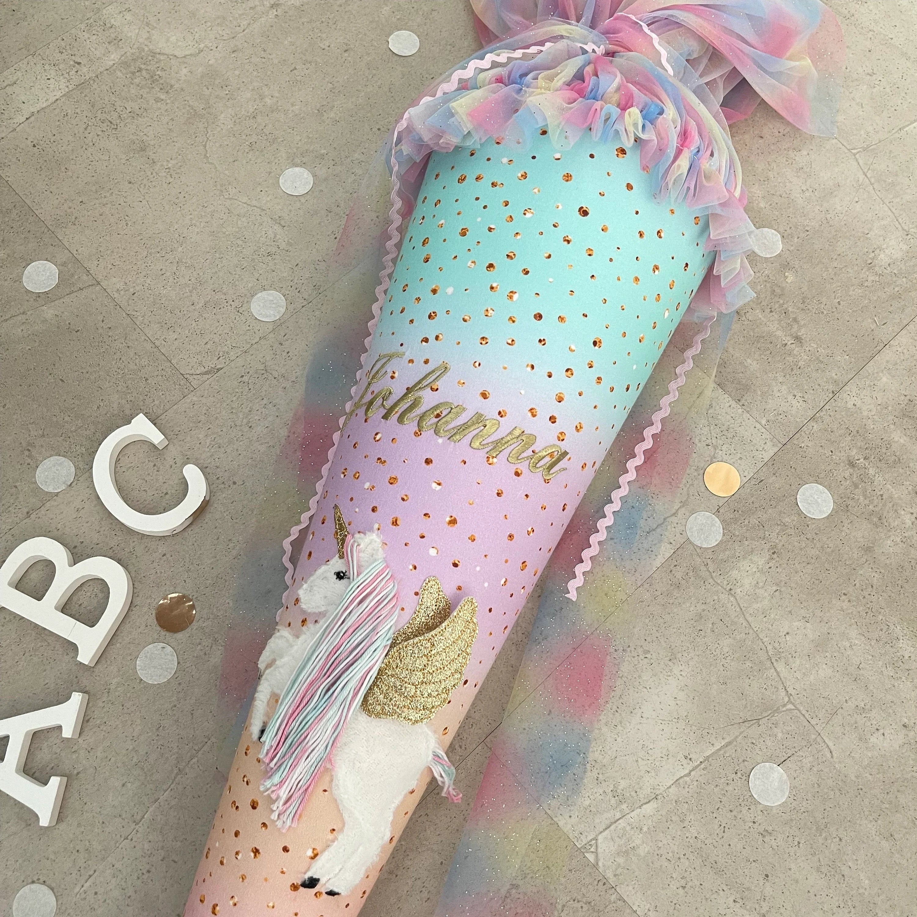 70cm Schultüte Stoff Zuckertüte Einschulung Handmade - Steigendes Einhorn mit Tüll Verschluss