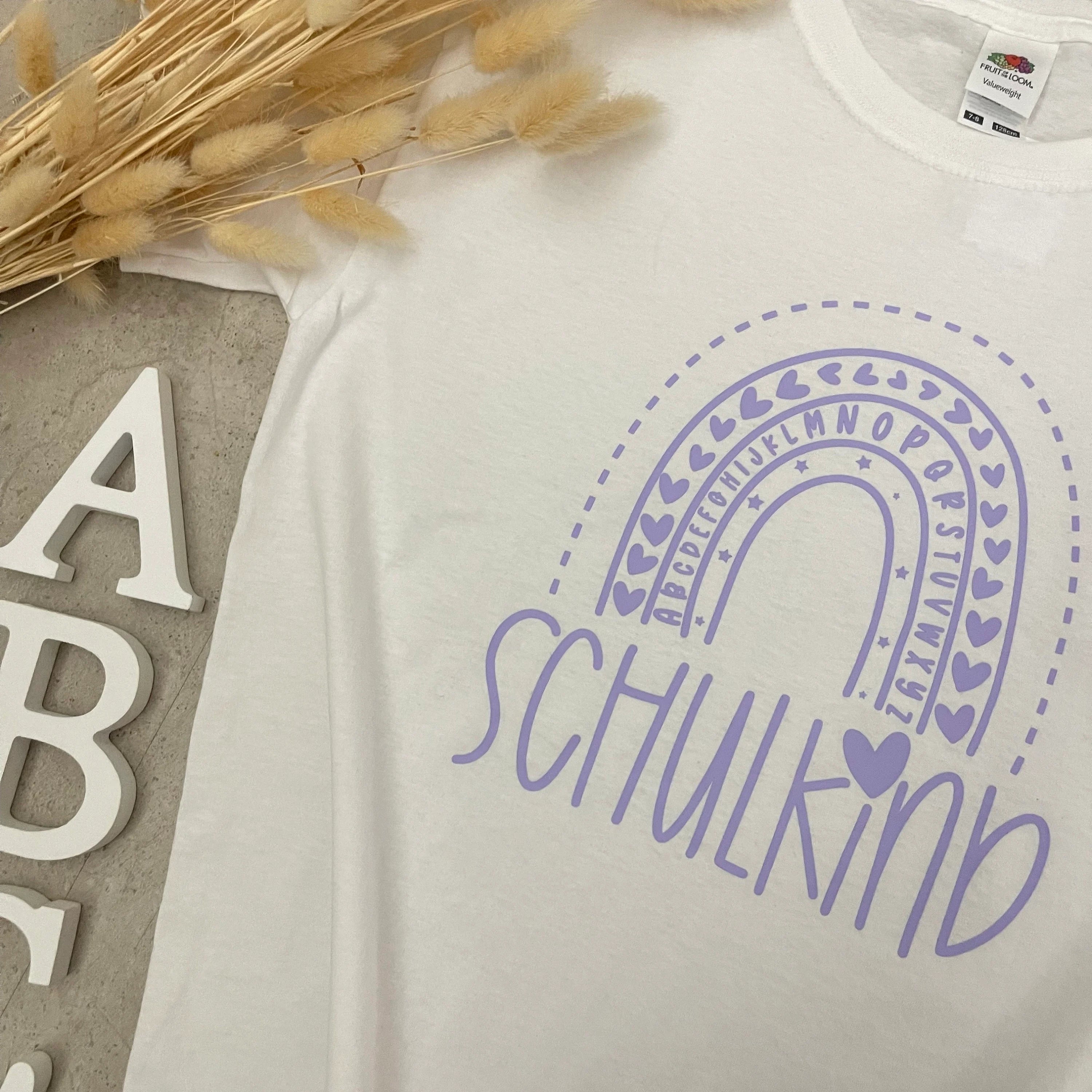 Kinder T-Shirt, Schulkind mit Namen, personalisiert, Einschulung, Schulanfang - ABC REGENBOGEN