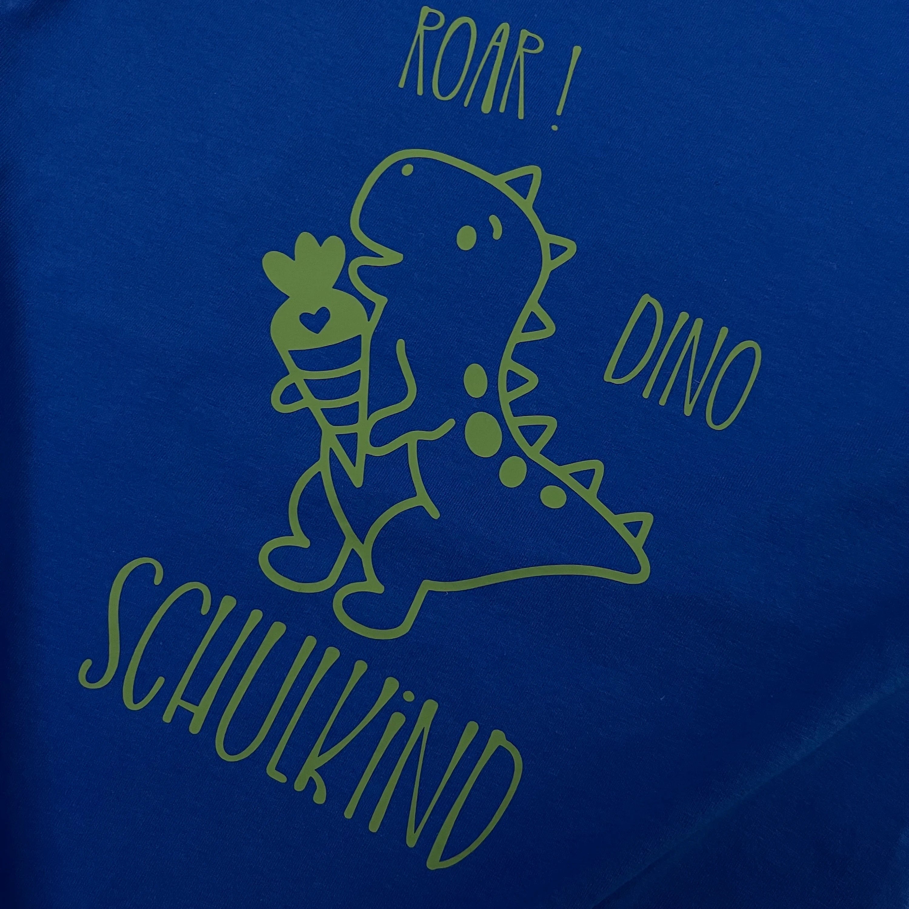 Kinder T-Shirt, Schulkind mit Namen, personalisiert, Einschulung, Schulanfang - Dinosaurier