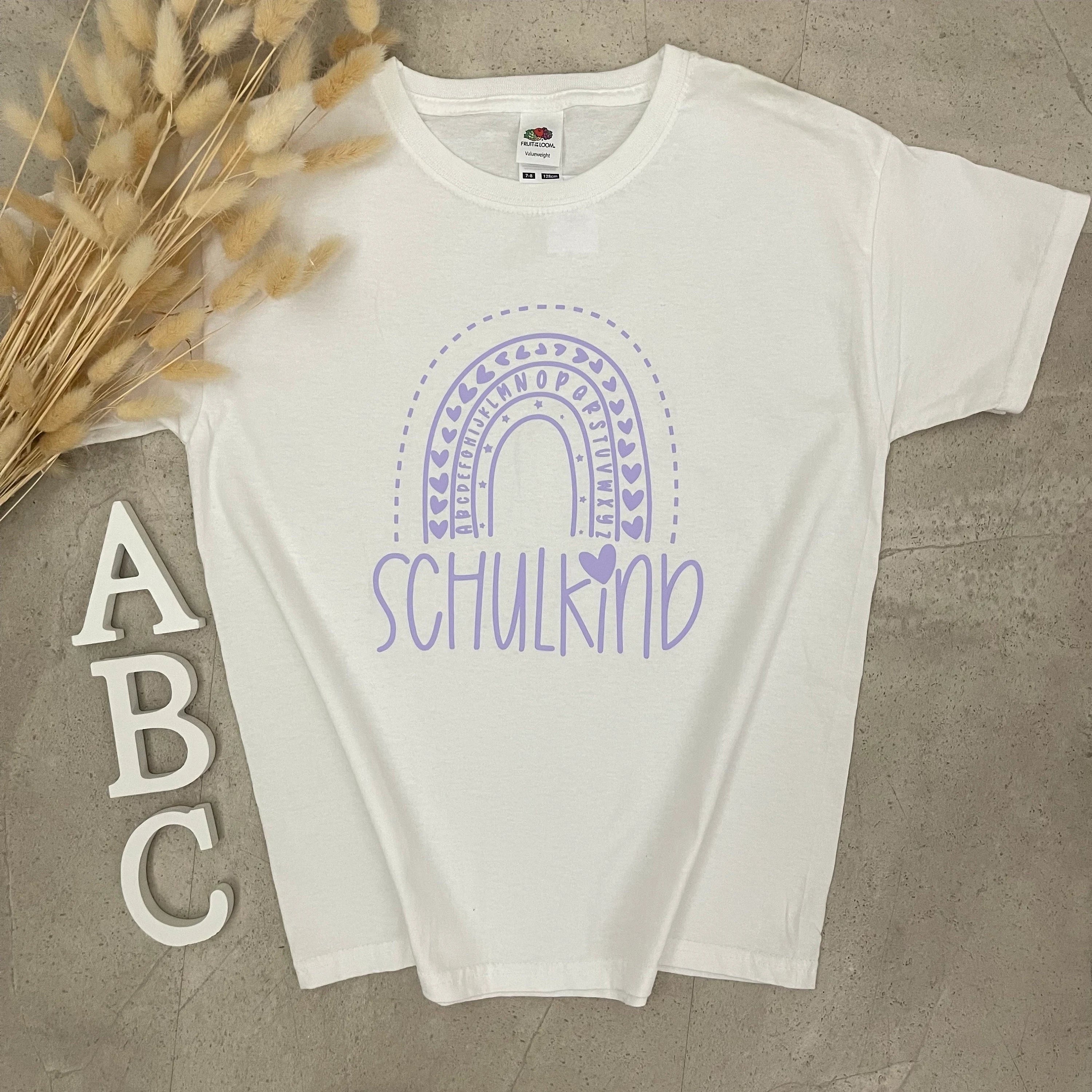 Kinder T-Shirt, Schulkind mit Namen, personalisiert, Einschulung, Schulanfang - ABC REGENBOGEN