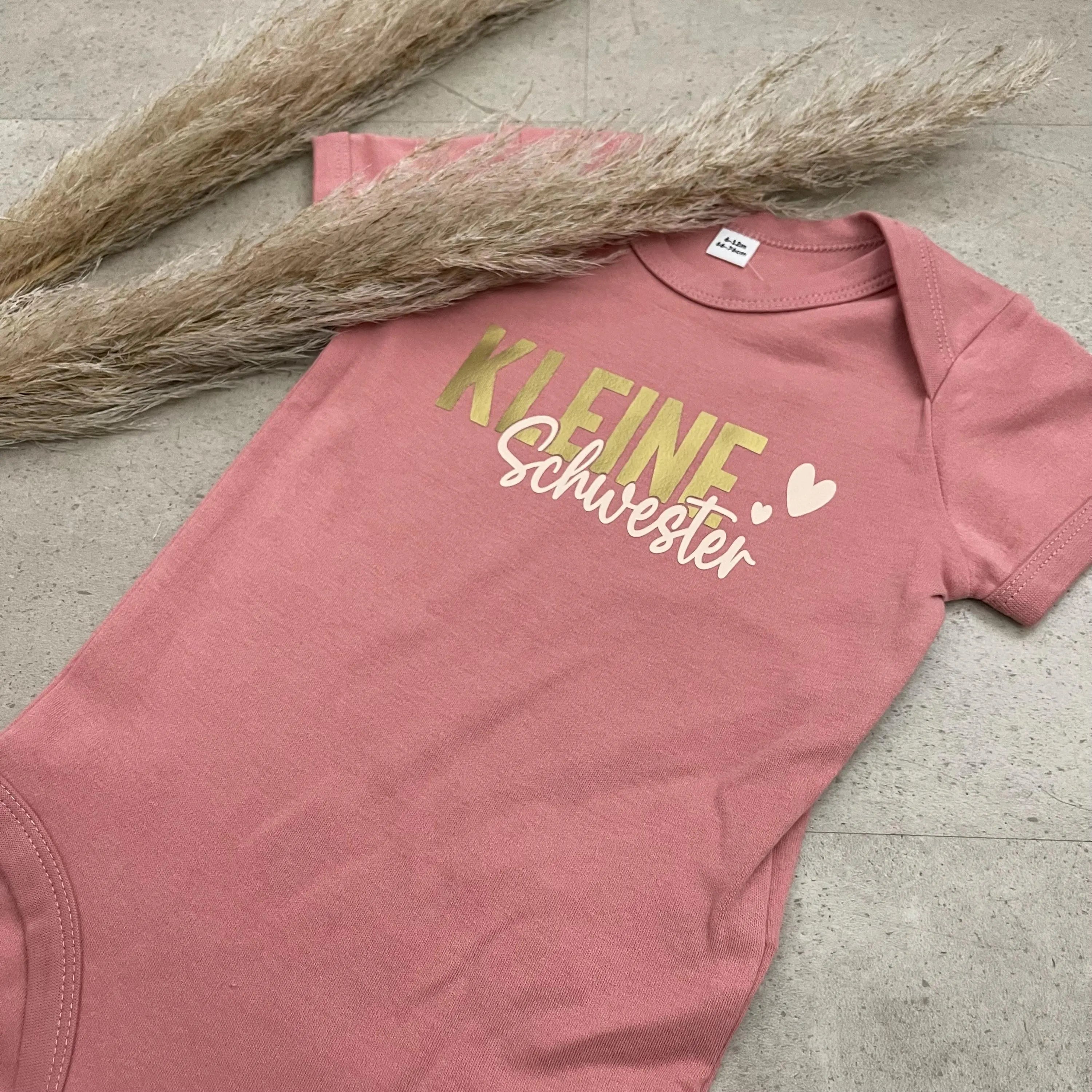 Babybody kurzarm - kleine Schwester | Schwangerschaft | Baby | Geburt | Babygeschenk | Geburtsgeschenk | Newborn