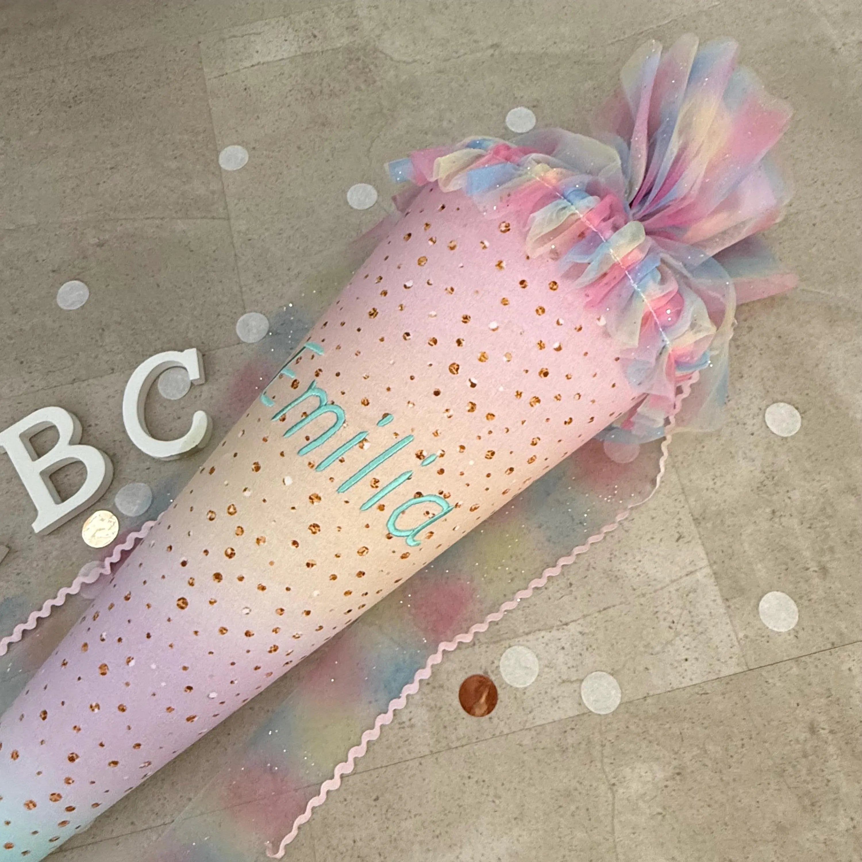 85cm Schultüte Zuckertüte Einschulung Groß  Handmade - Regenbogen Bunt mit Tüll