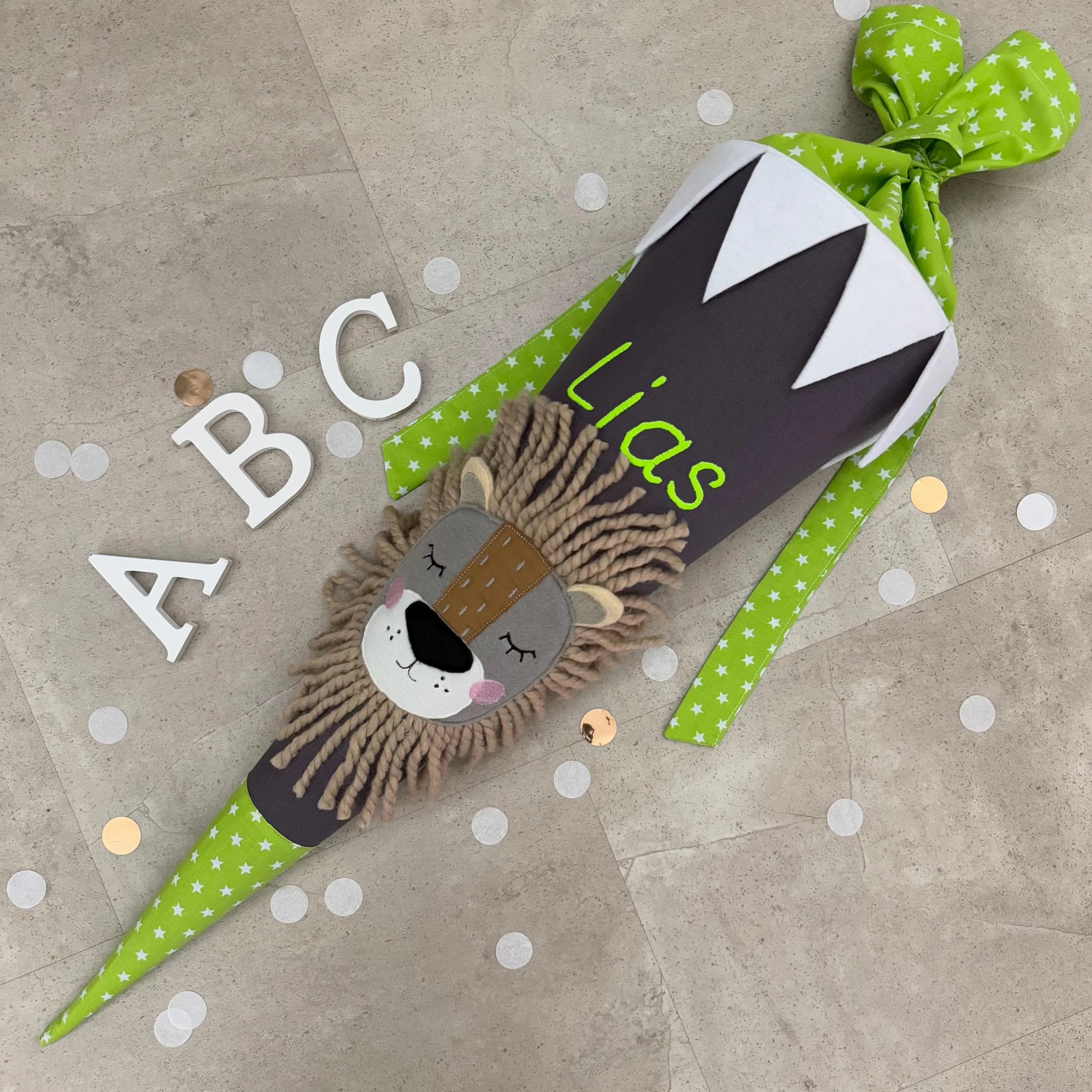 Schultüte Stoff Zuckertüte Einschulung 70cm Handmade - Löwe dunkelgrau
