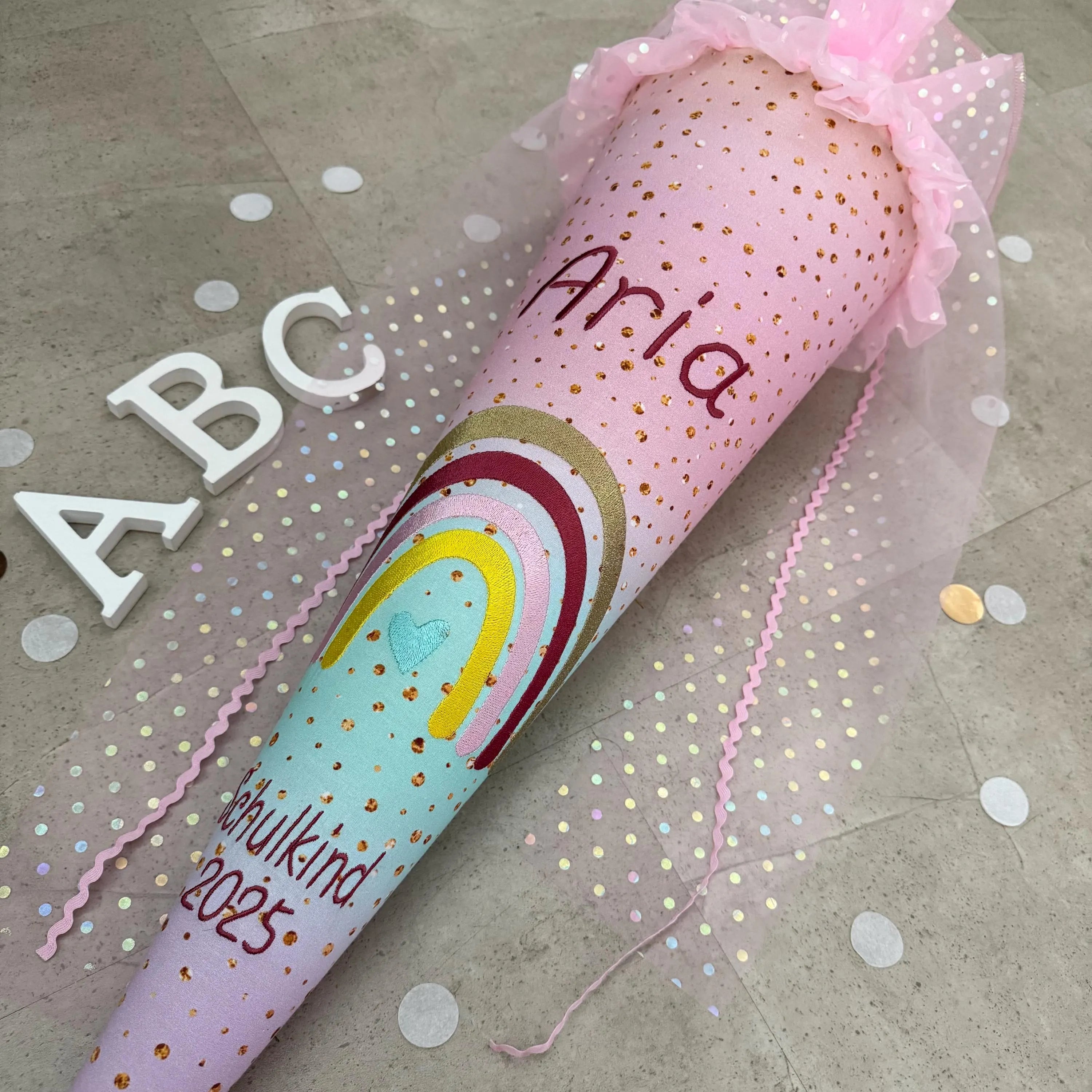 70cm Schultüte Zuckertüte Einschulung Groß Handmade - Regenbogen mit Applikation und Tüll