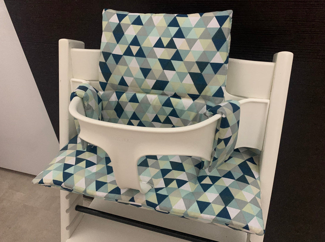 Handgemachtes Sitzkissen Set für den Stokke Tripp Trapp Hochstuhl in Dreiecke Menthol, Baumwolle